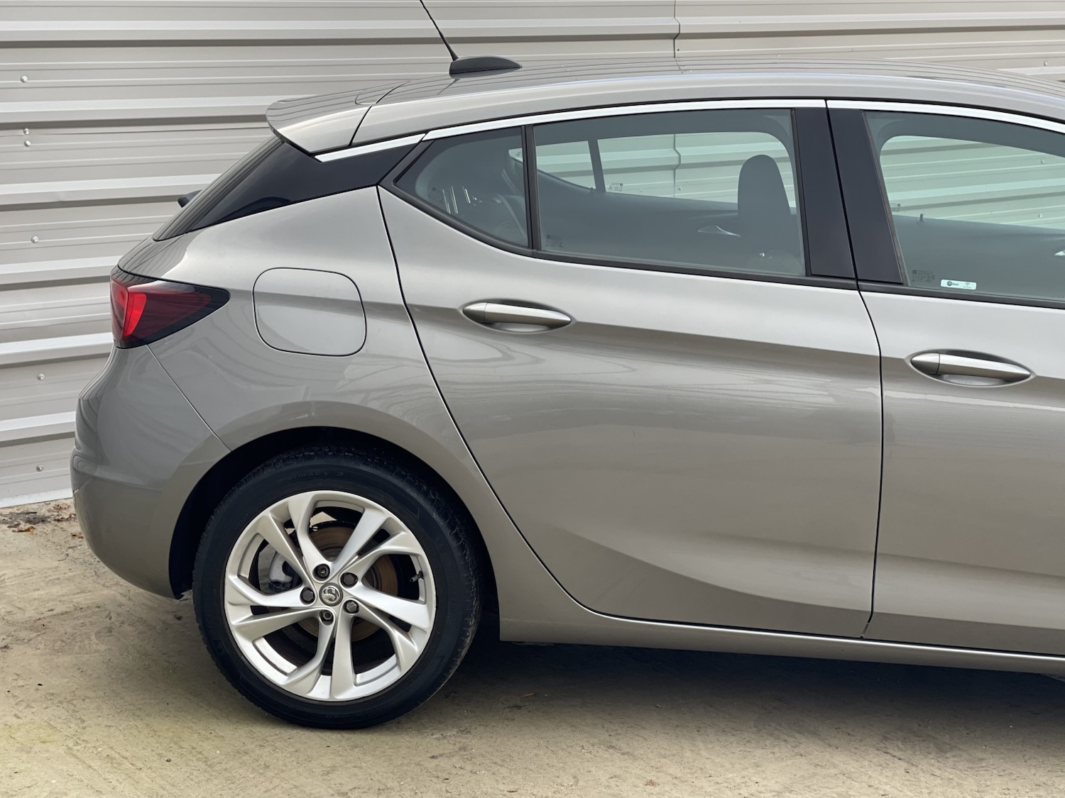 Used Vauxhall Astra 2017 for sale - 76510965: Photo 6