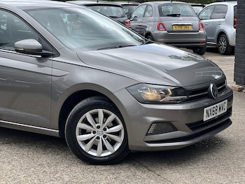 Used Volkswagen Polo 2018 for sale - 78646961: Photo