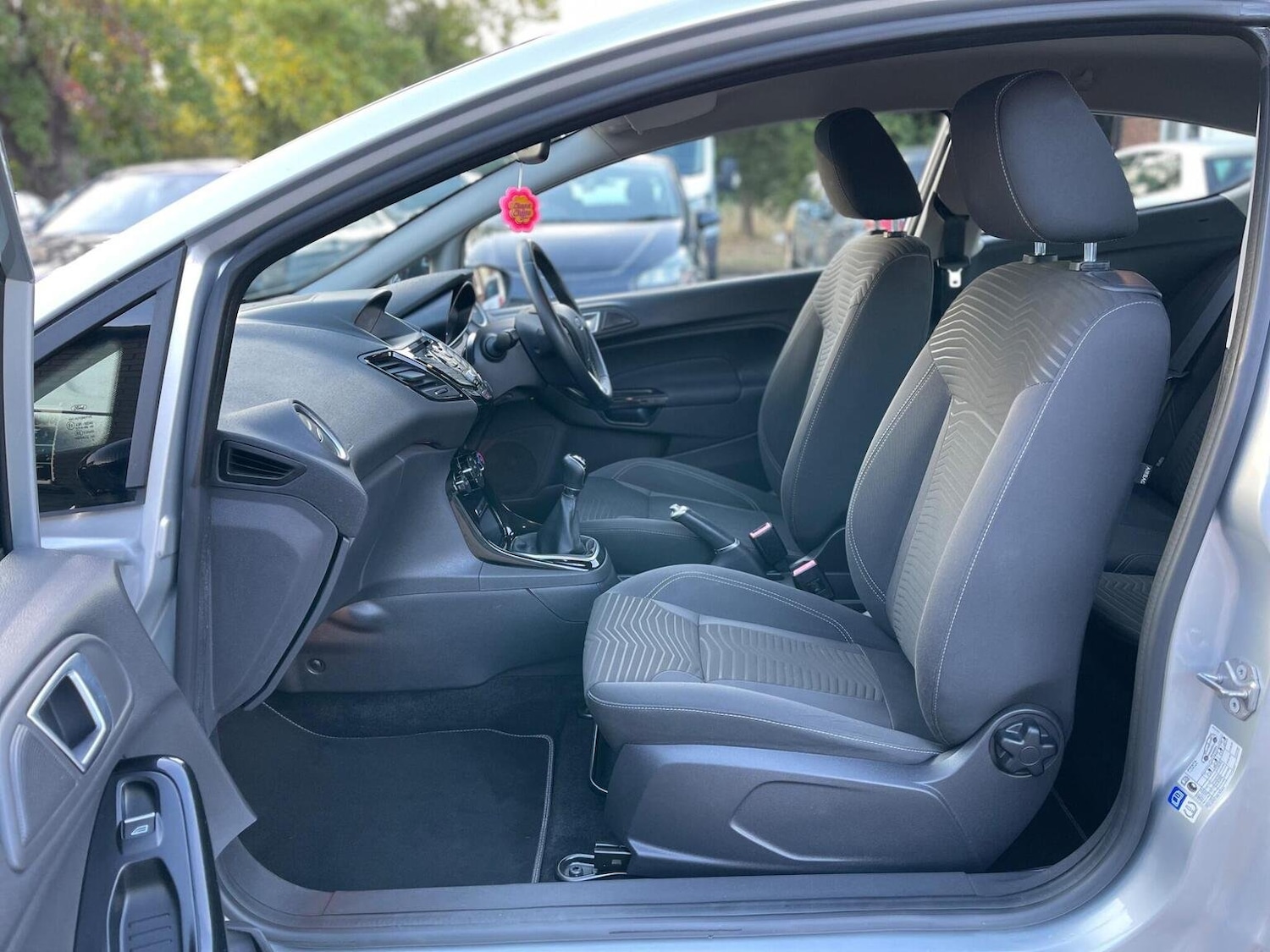 Used Ford Fiesta 2016 for sale - 75968624: Photo 44
