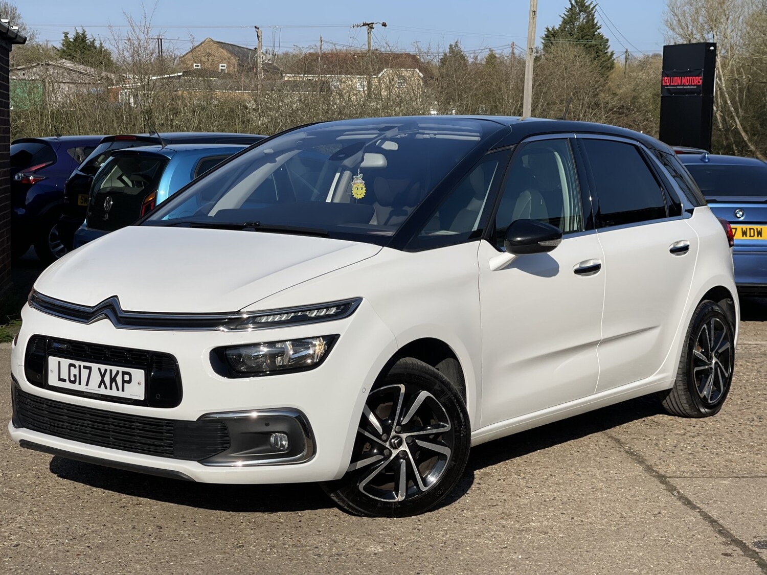 Used Citroen C4 Picasso 2017 for sale - 77961940: Photo 12