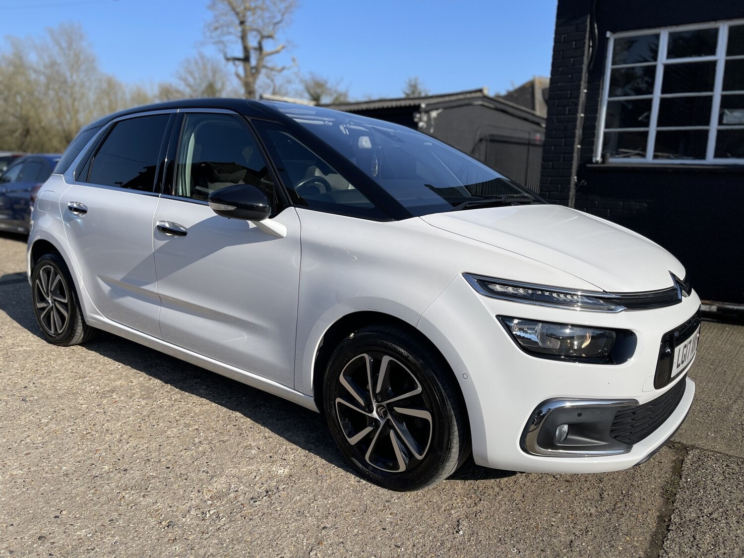Used Citroen C4 Picasso 2017 for sale - 77961940: Photo 21