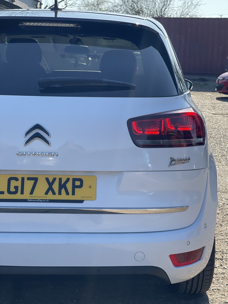 Used Citroen C4 Picasso 2017 for sale - 77961940: Photo 24