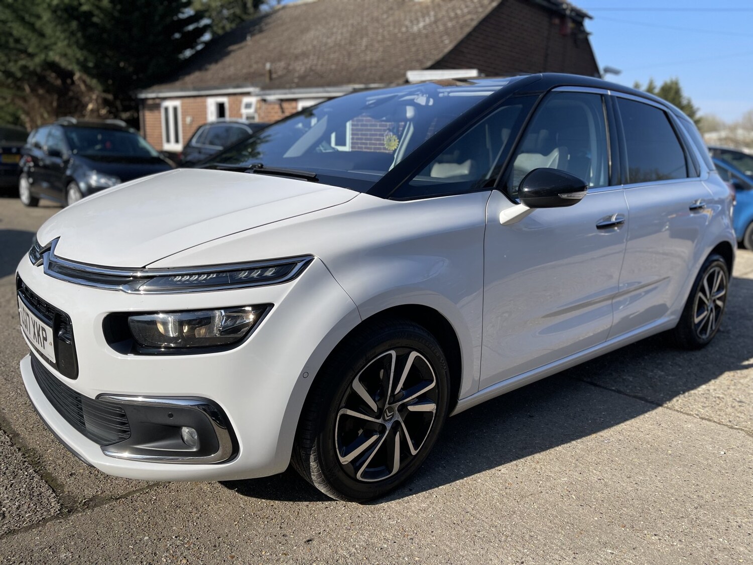 Used Citroen C4 Picasso 2017 for sale - 77961940: Photo 27