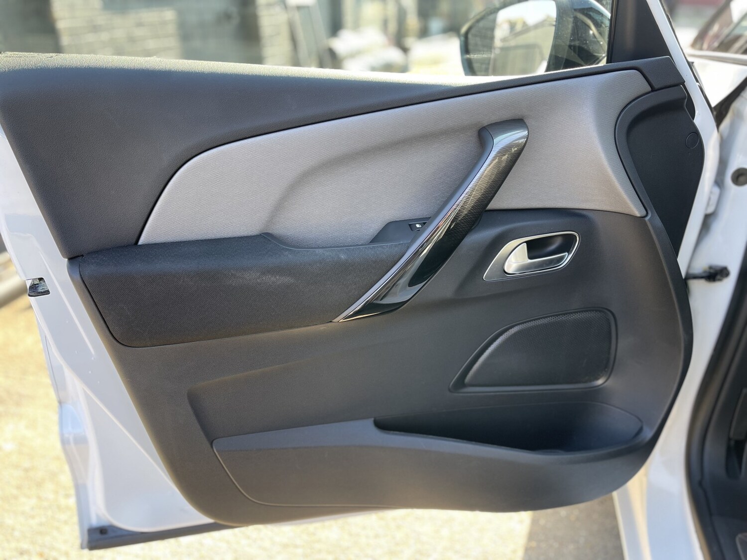 Used Citroen C4 Picasso 2017 for sale - 77961940: Photo 36