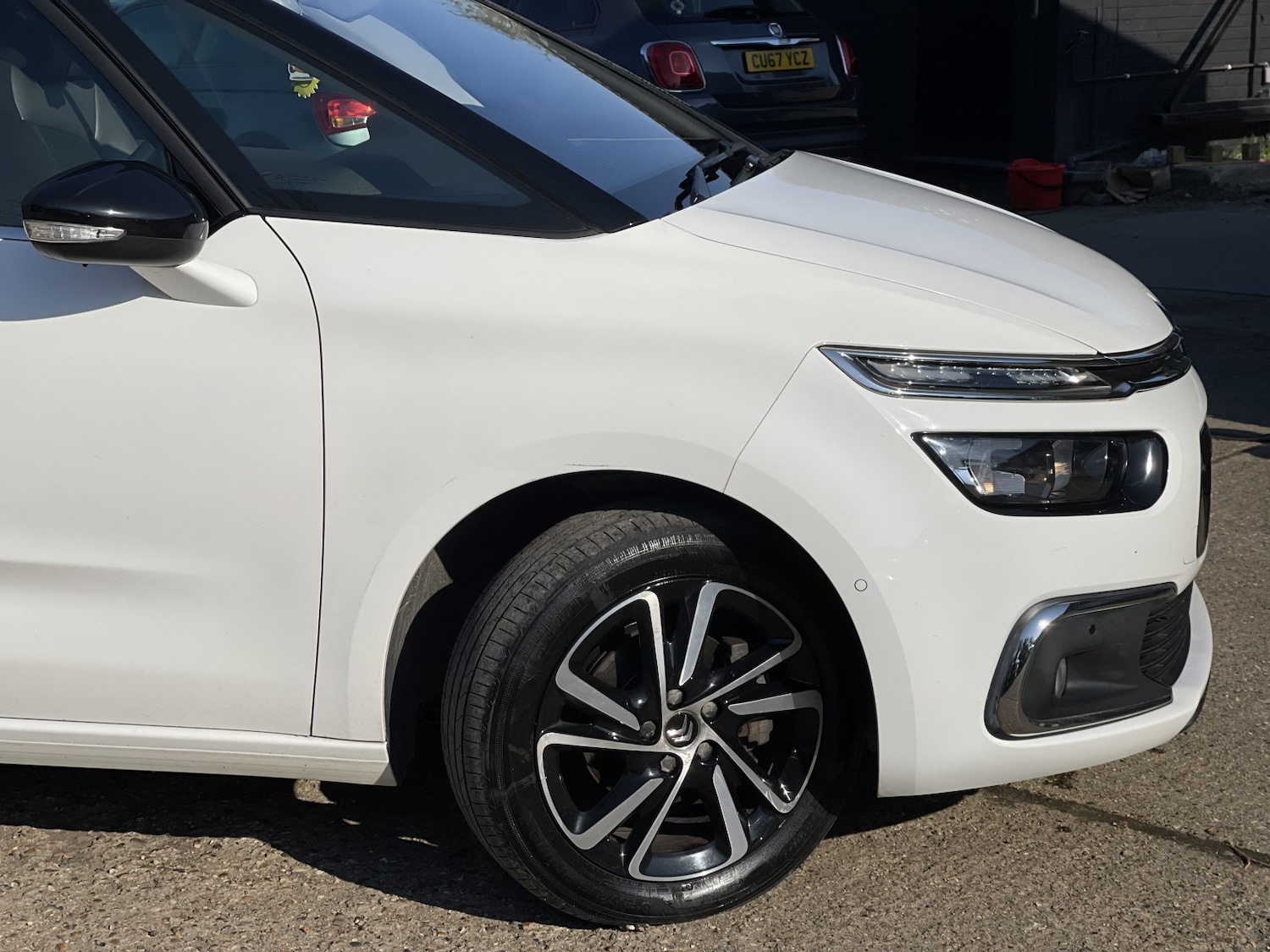 Used Citroen C4 Picasso 2017 for sale - 77961940: Photo 4