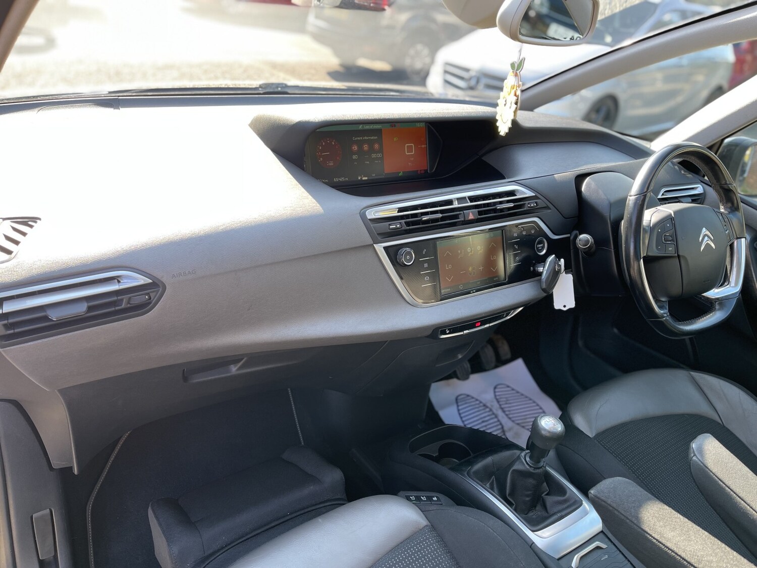 Used Citroen C4 Picasso 2017 for sale - 77961940: Photo 40