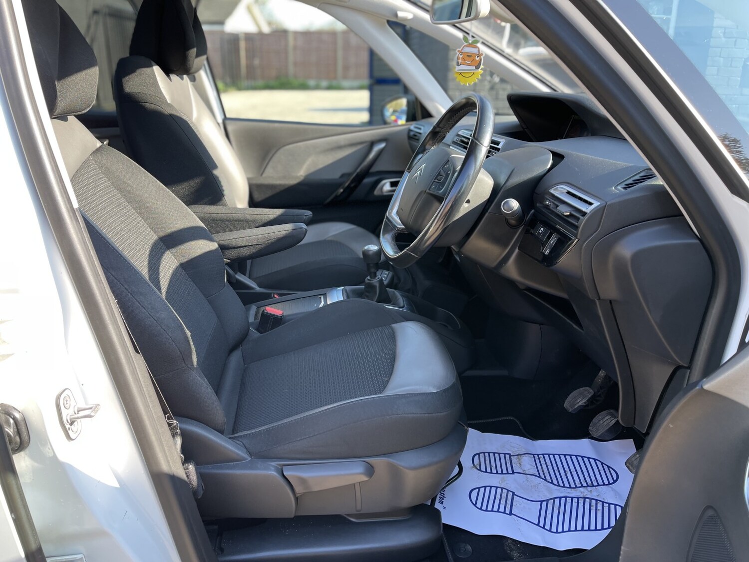 Used Citroen C4 Picasso 2017 for sale - 77961940: Photo 53