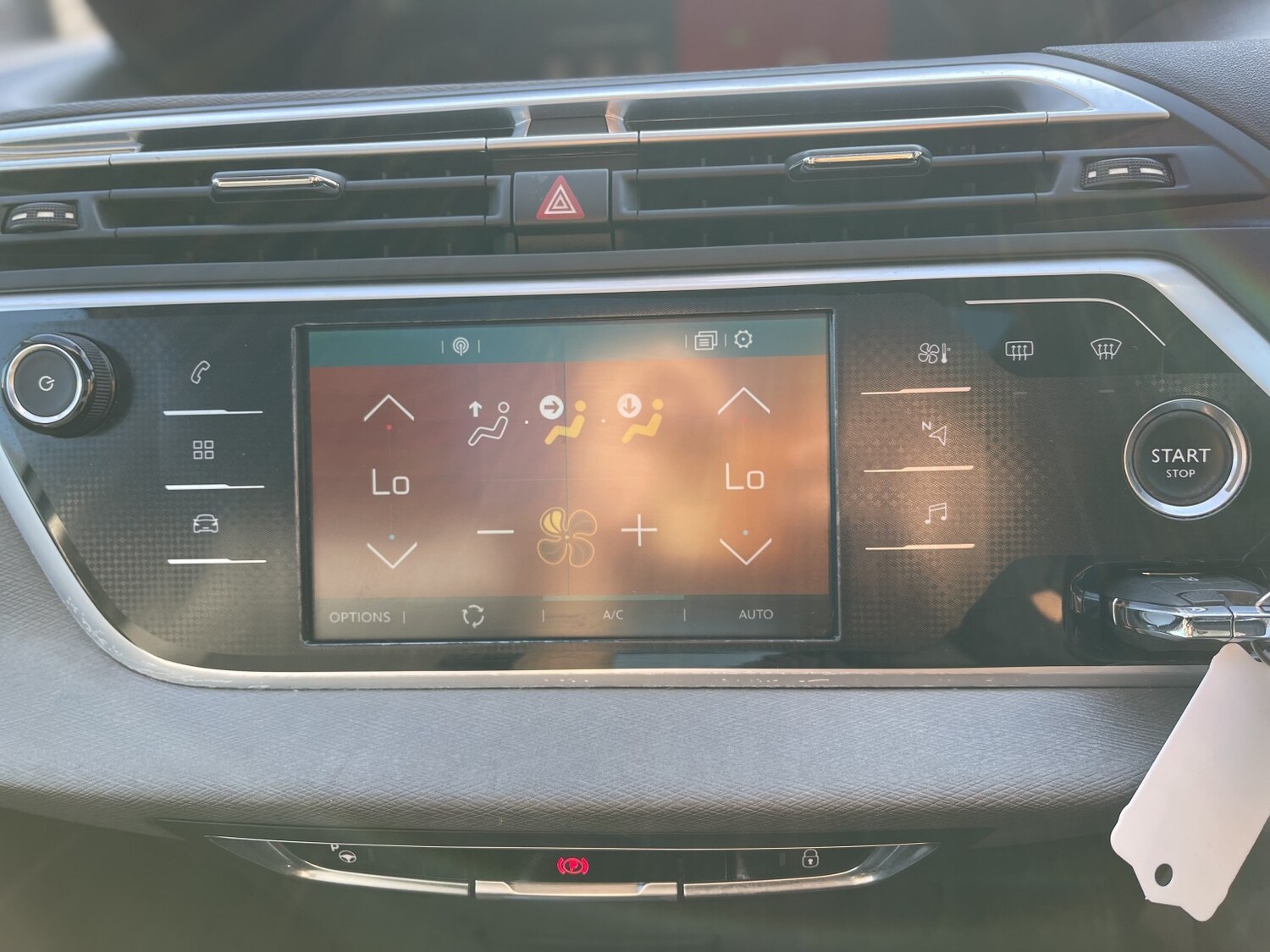 Used Citroen C4 Picasso 2017 for sale - 77961940: Photo 65