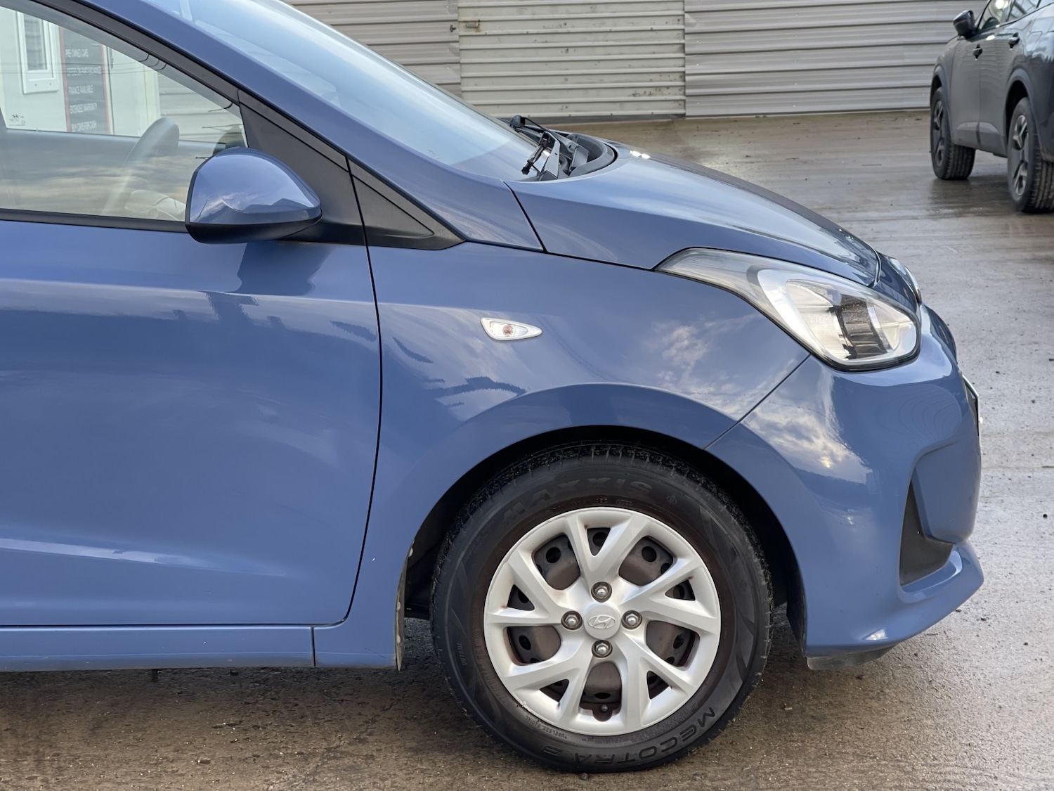 Used Hyundai i10 2017 for sale - 77385293: Photo 18