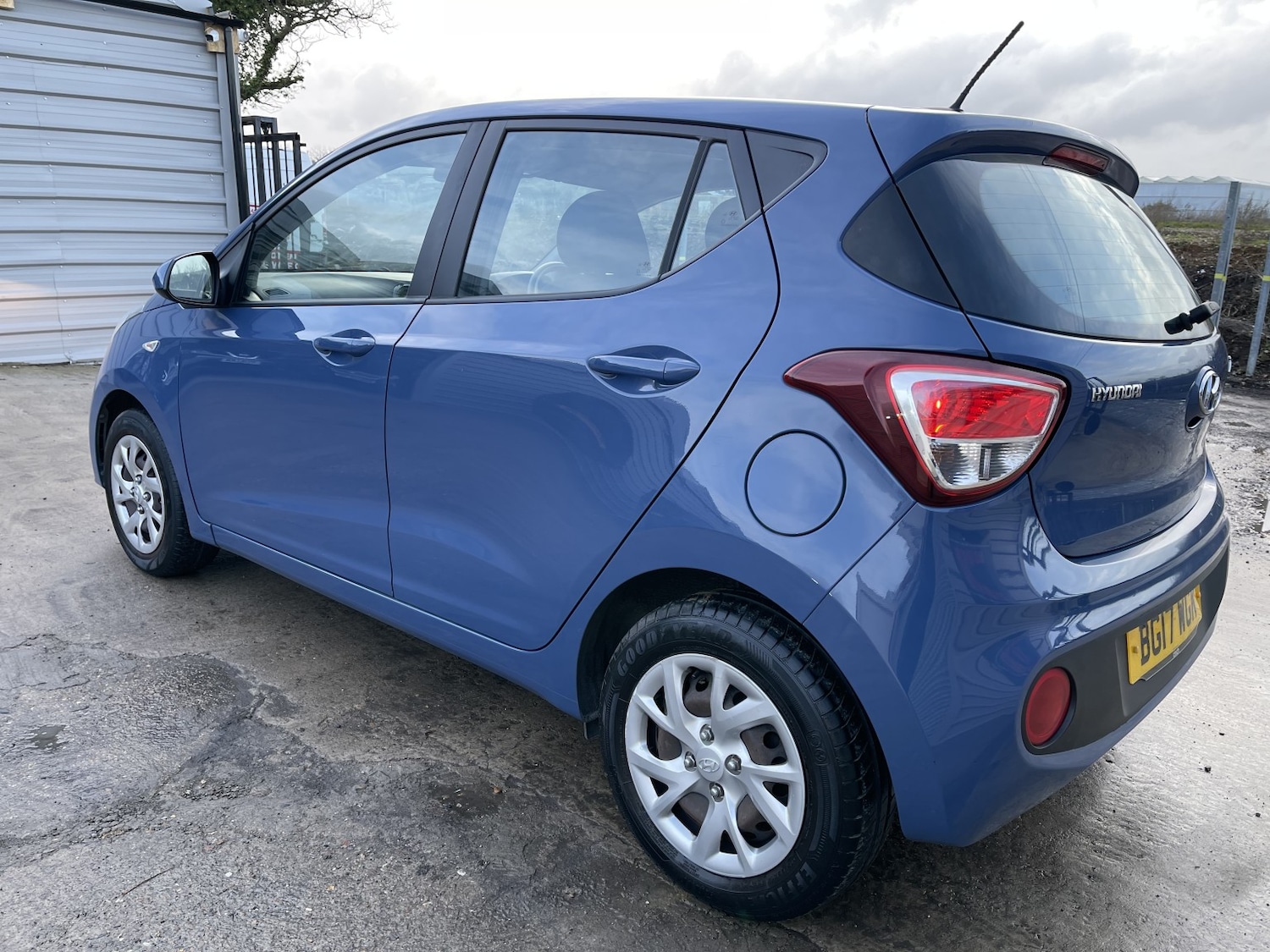 Used Hyundai i10 2017 for sale - 77385293: Photo 29