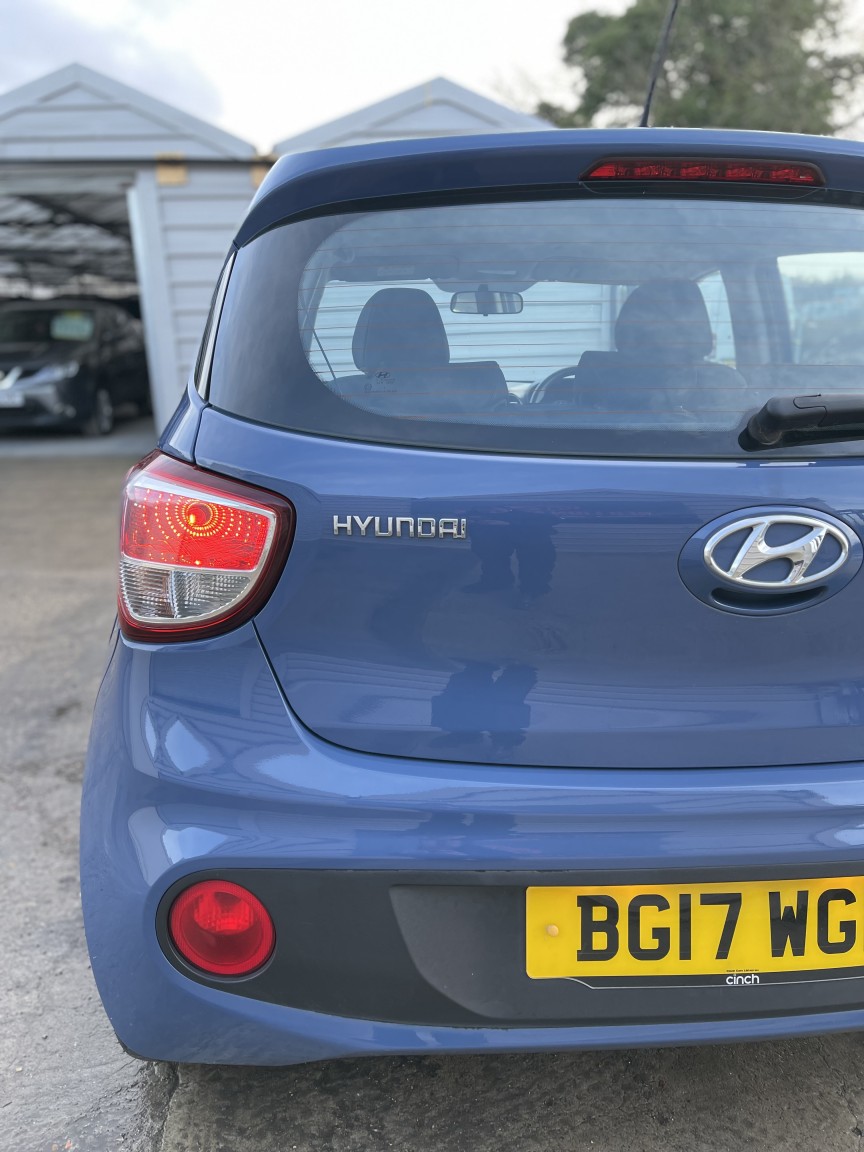 Used Hyundai i10 2017 for sale - 77385293: Photo 30