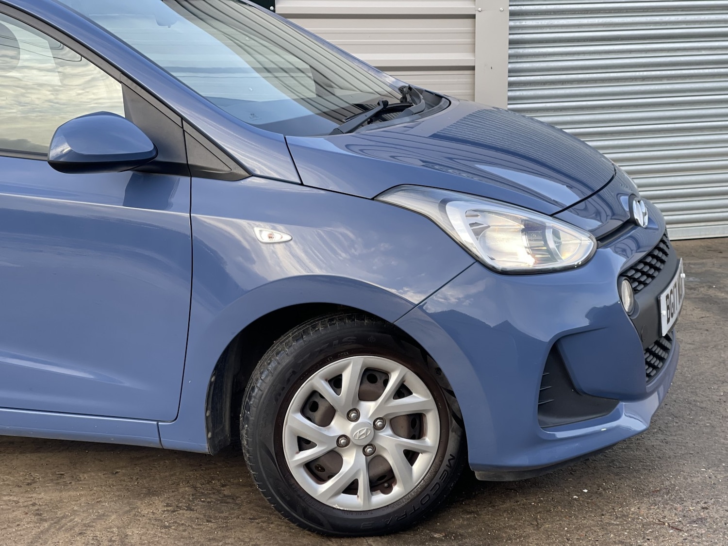 Used Hyundai i10 2017 for sale - 77385293: Photo 4