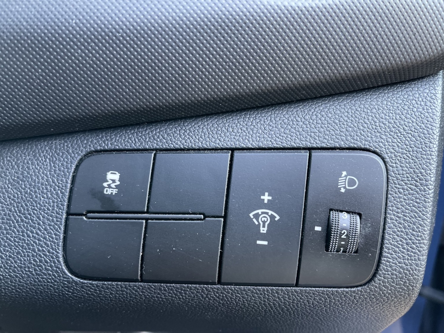 Used Hyundai i10 2017 for sale - 77385293: Photo 47