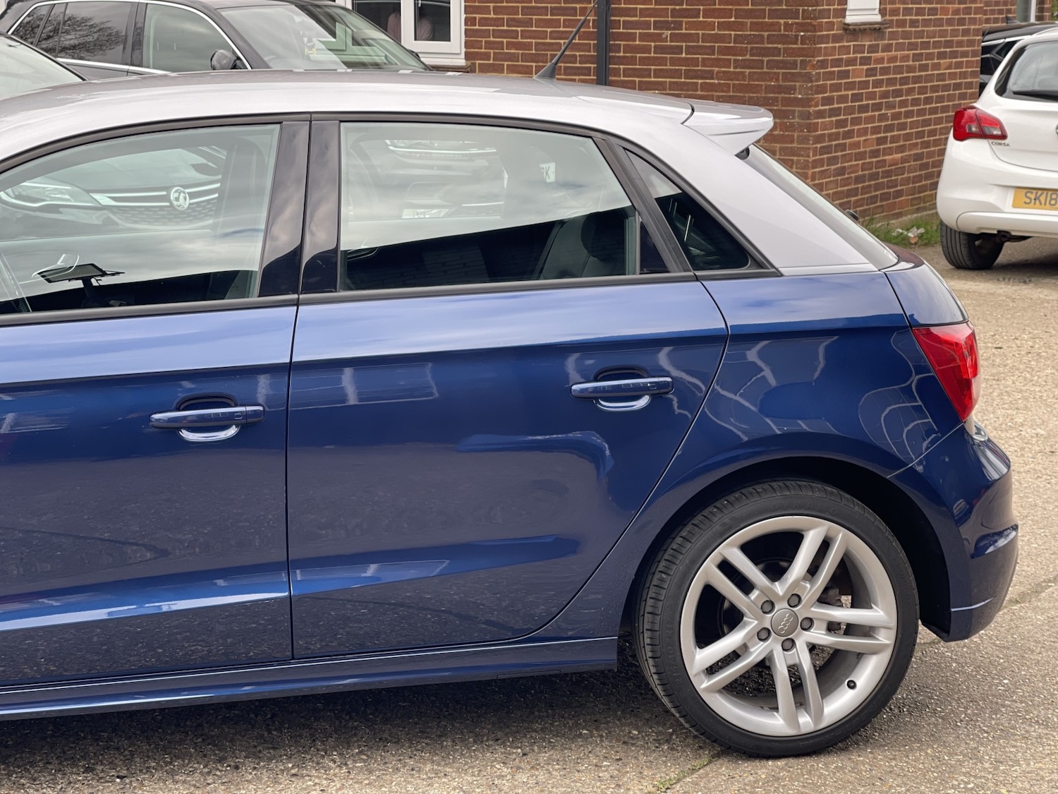 Used Audi A1 2015 for sale - 78098255: Photo 16
