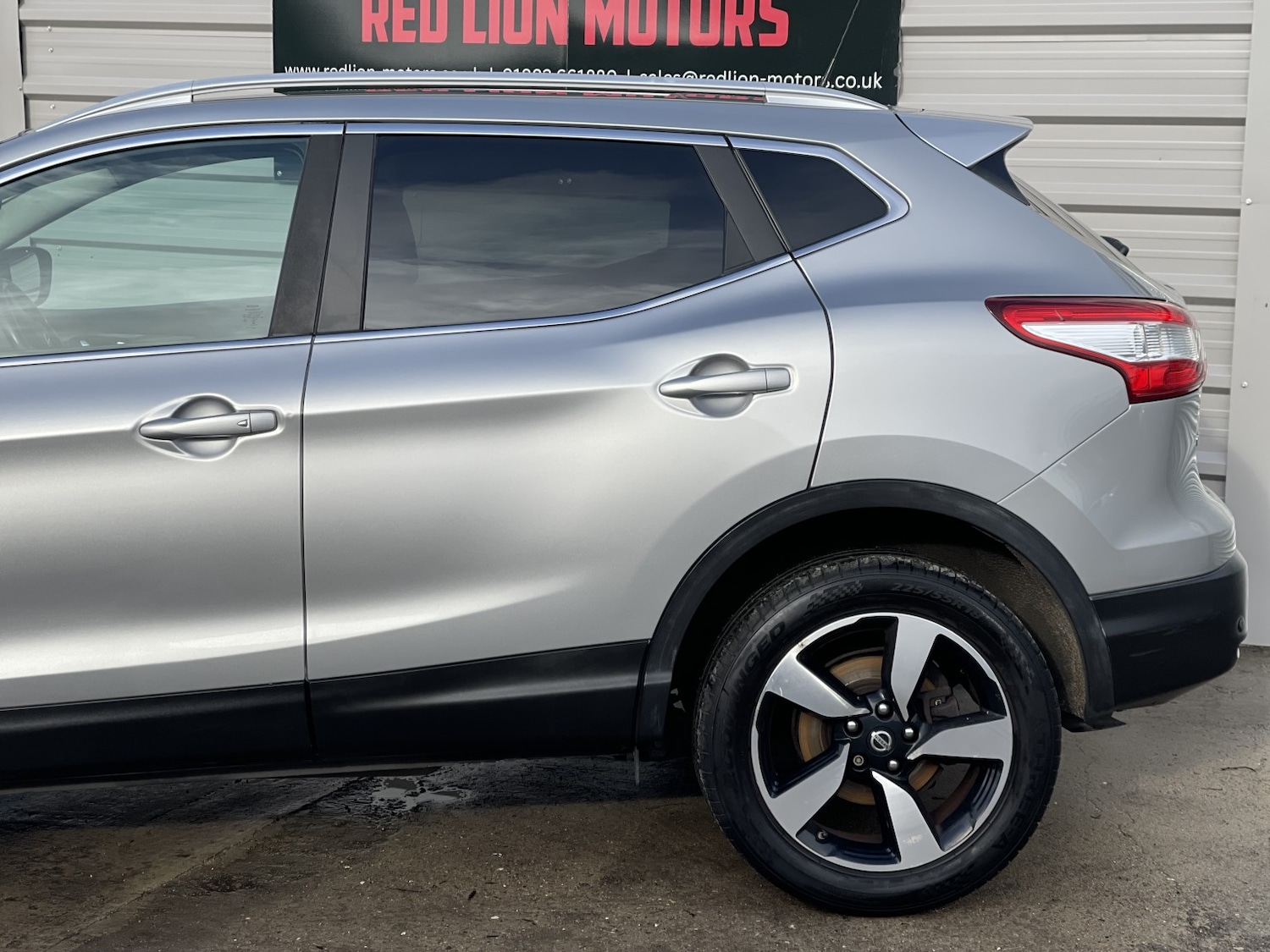 Used Nissan Qashqai 2015 for sale - 77400040: Photo 10