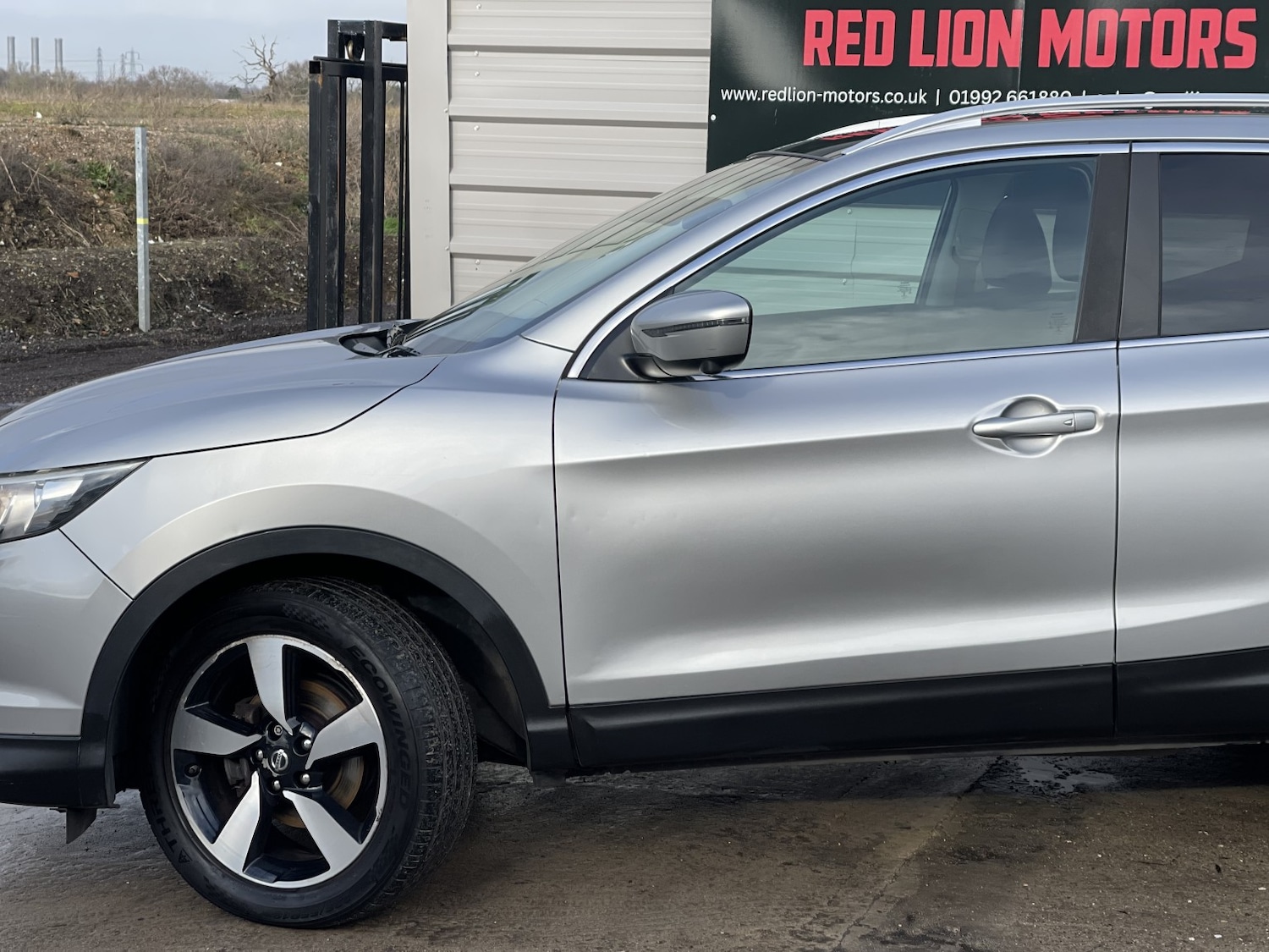 Used Nissan Qashqai 2015 for sale - 77400040: Photo 11