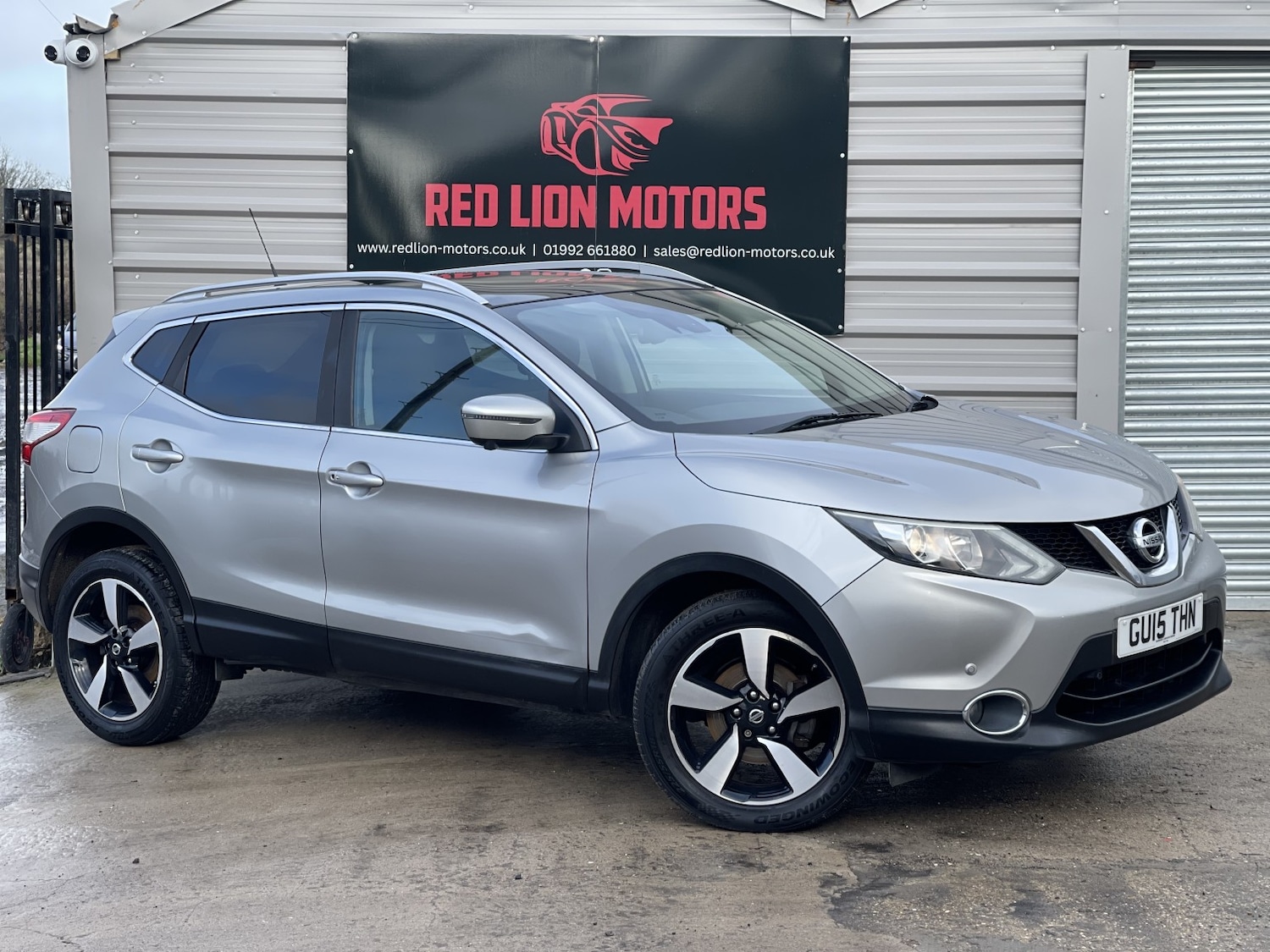 Used Nissan Qashqai 2015 for sale - 77400040: Photo 2