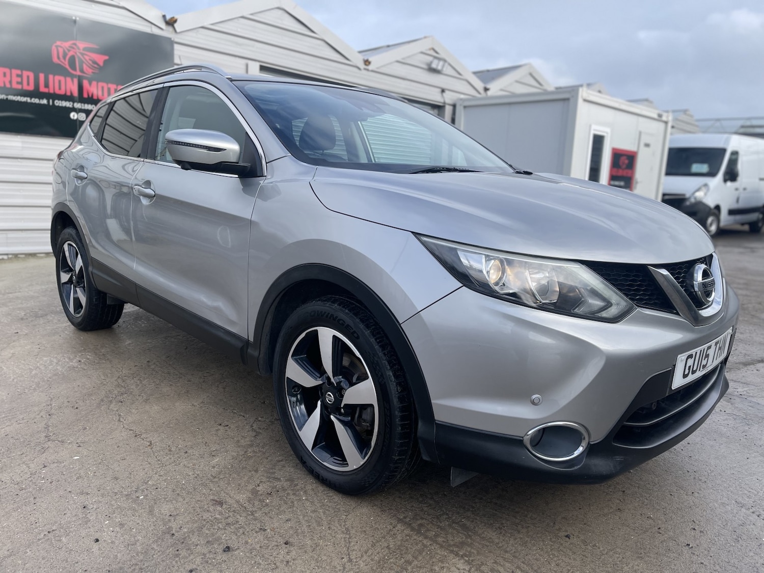 Used Nissan Qashqai 2015 for sale - 77400040: Photo 24