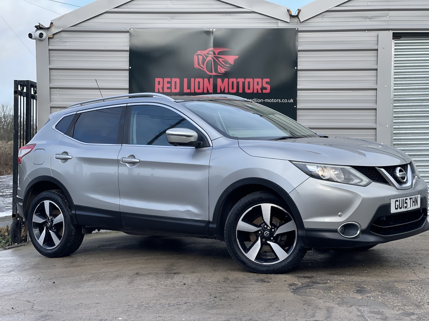 Used Nissan Qashqai 2015 for sale - 77400040: Photo 3