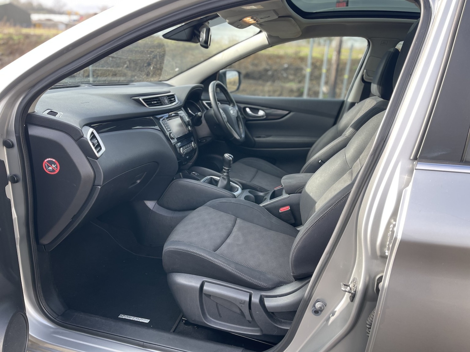 Used Nissan Qashqai 2015 for sale - 77400040: Photo 30