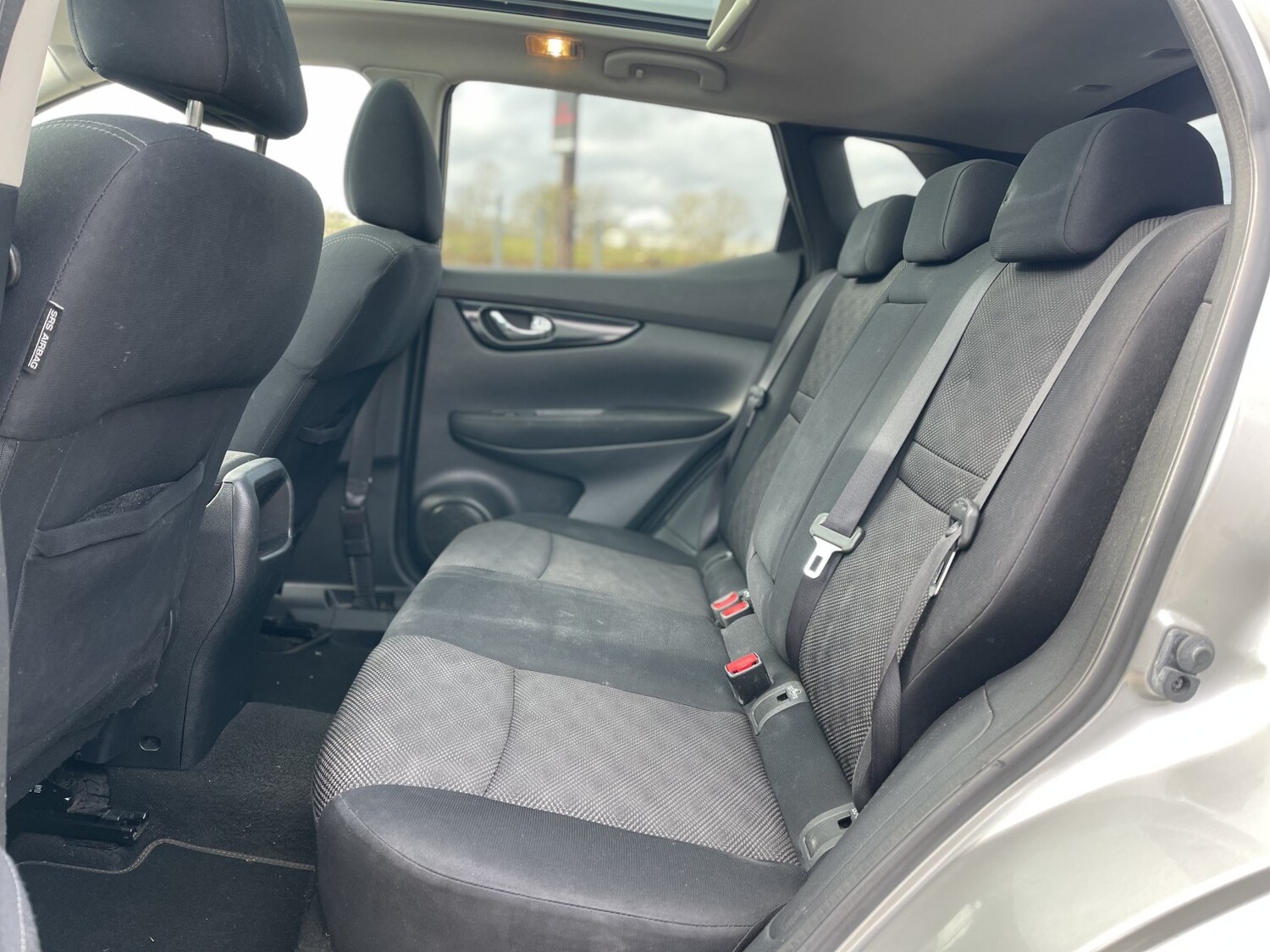 Used Nissan Qashqai 2015 for sale - 77400040: Photo 35