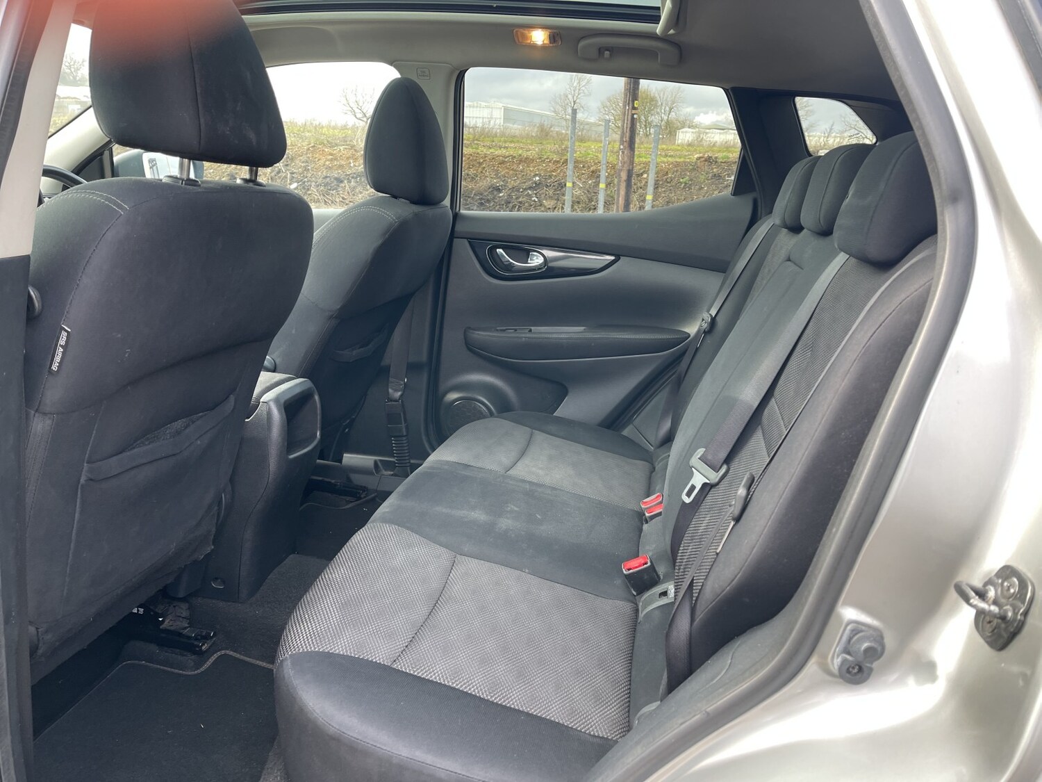 Used Nissan Qashqai 2015 for sale - 77400040: Photo 36