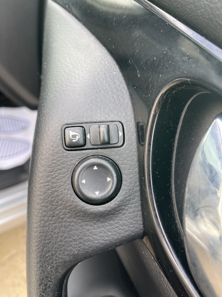 Used Nissan Qashqai 2015 for sale - 77400040: Photo 47