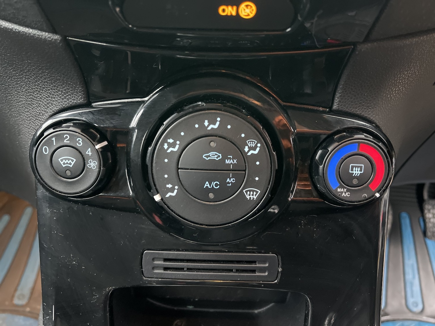 Used Ford Fiesta 2012 for sale - 76164507: Photo 51
