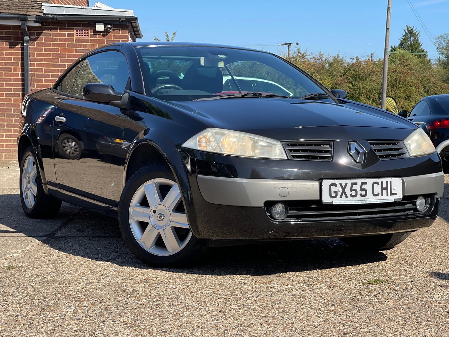 Used Renault Megane 2005 for sale - 76281373: Photo 2