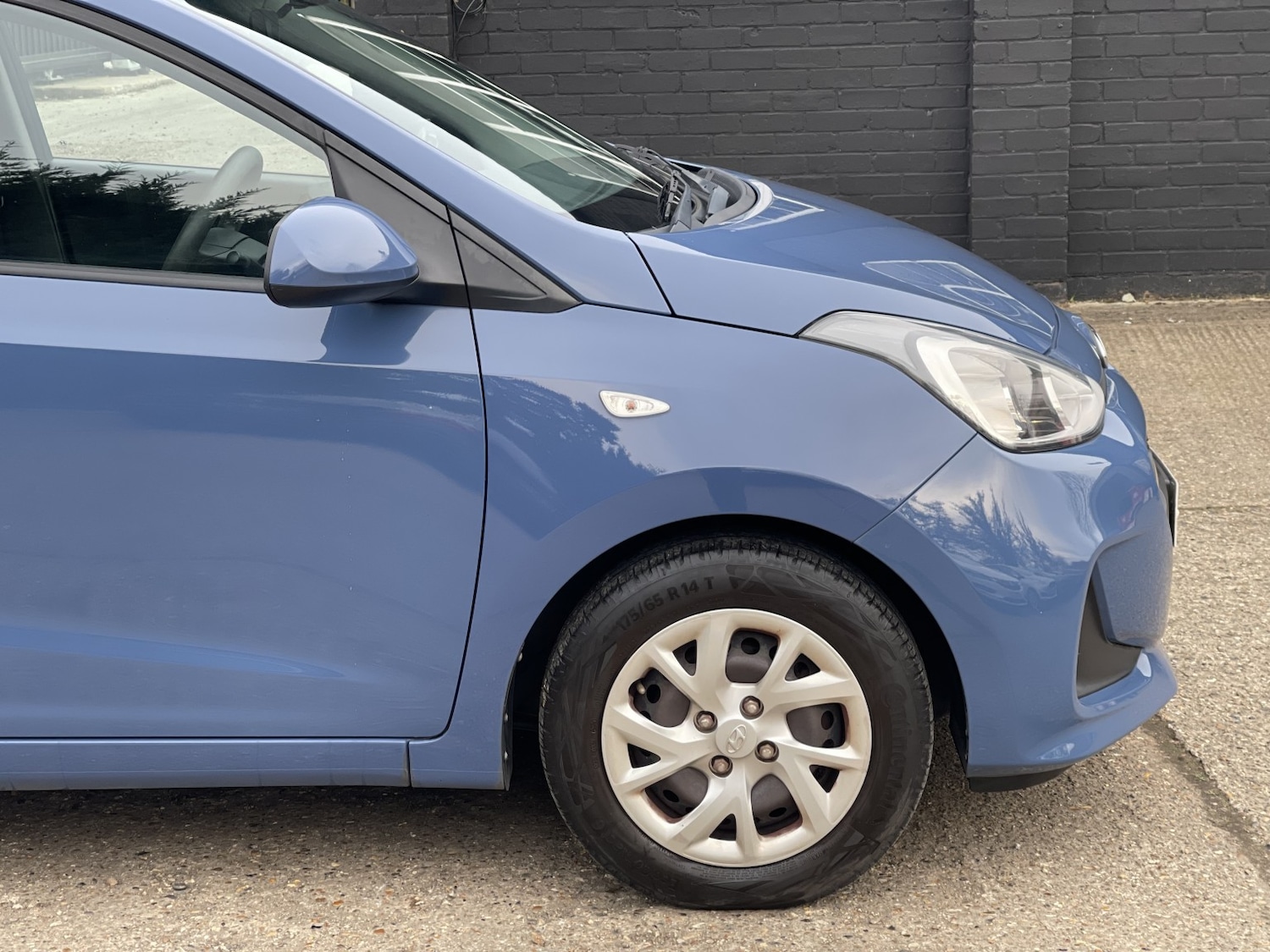 Used Hyundai i10 2018 for sale - 77981796: Photo 19