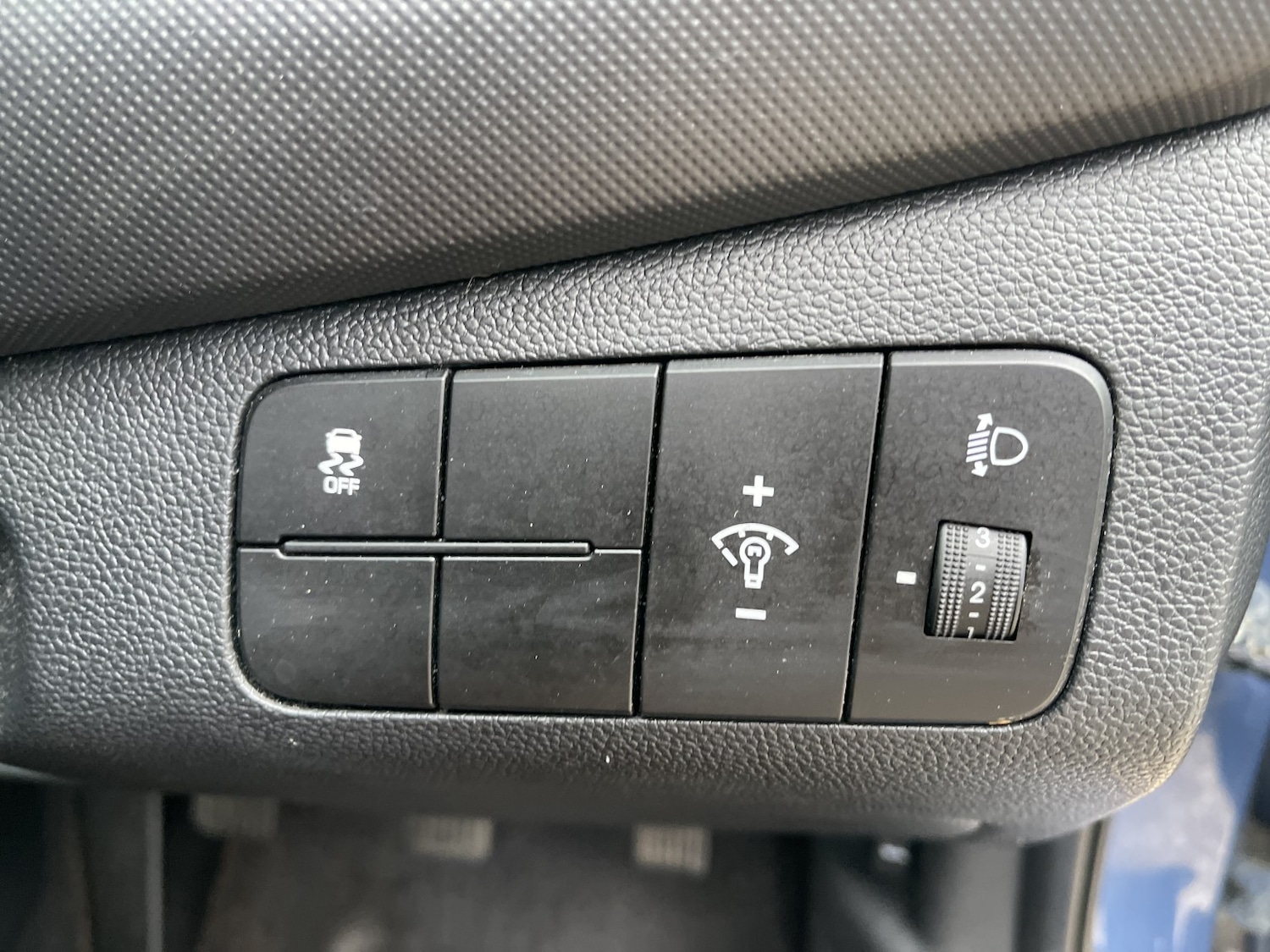 Used Hyundai i10 2018 for sale - 77981796: Photo 51