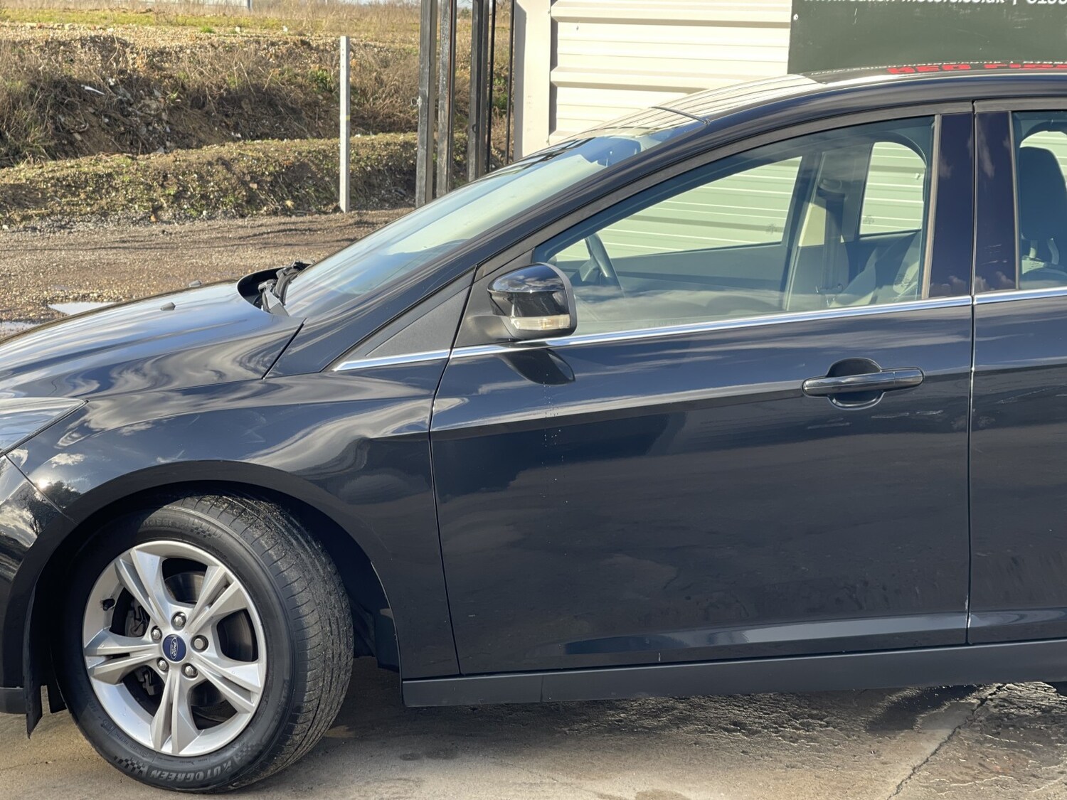 Used Ford Focus 2014 for sale - 77572721: Photo 11