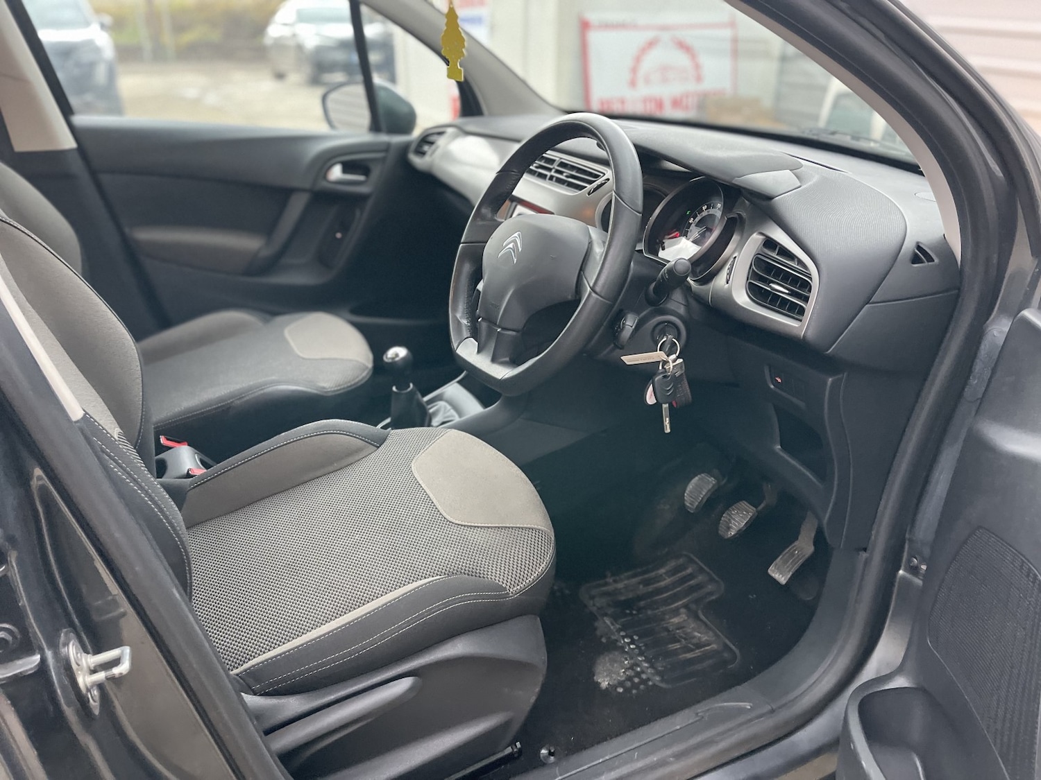 Used Citroen C3 2013 for sale - 76476952: Photo 45