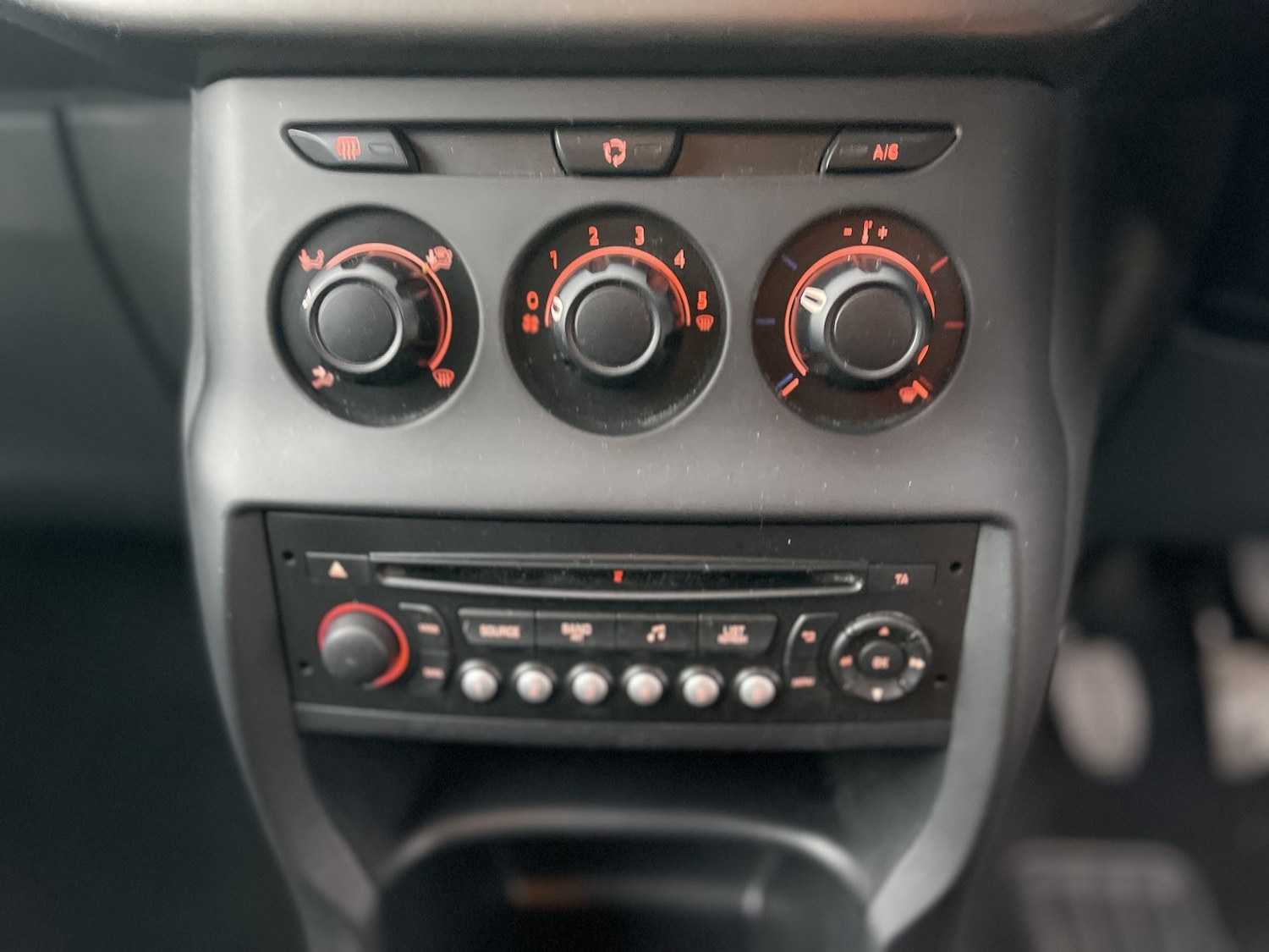 Used Citroen C3 2013 for sale - 76476952: Photo 49