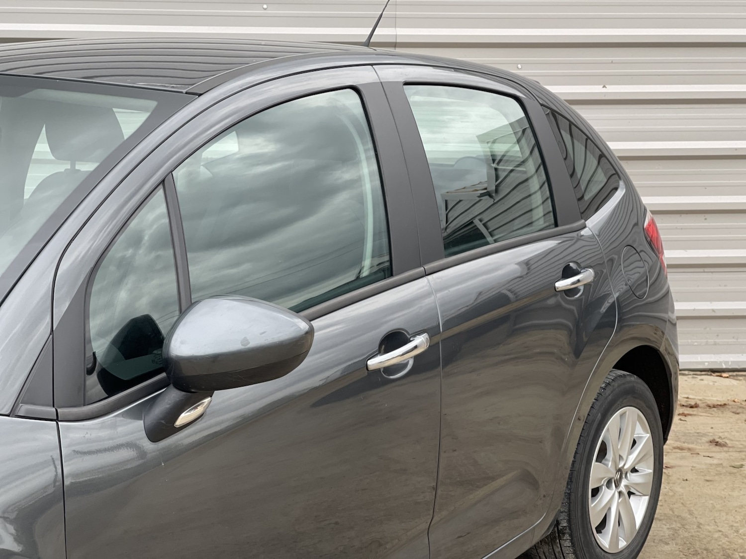 Used Citroen C3 2013 for sale - 76476952: Photo 9