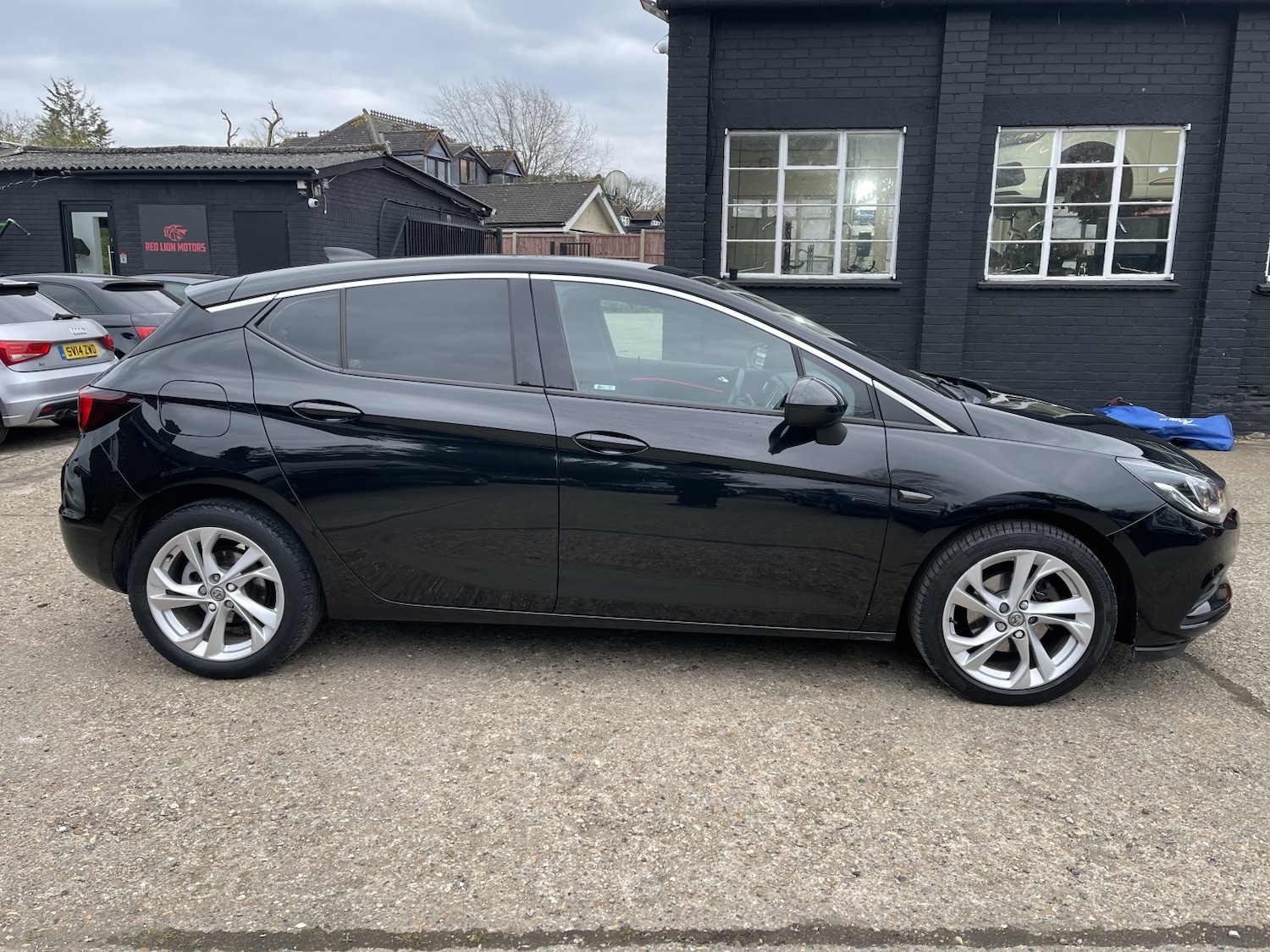 Used Vauxhall Astra 2017 for sale - 78098230: Photo 24