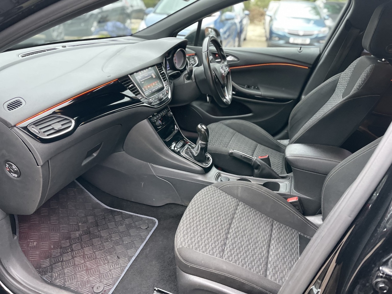 Used Vauxhall Astra 2017 for sale - 78098230: Photo 32