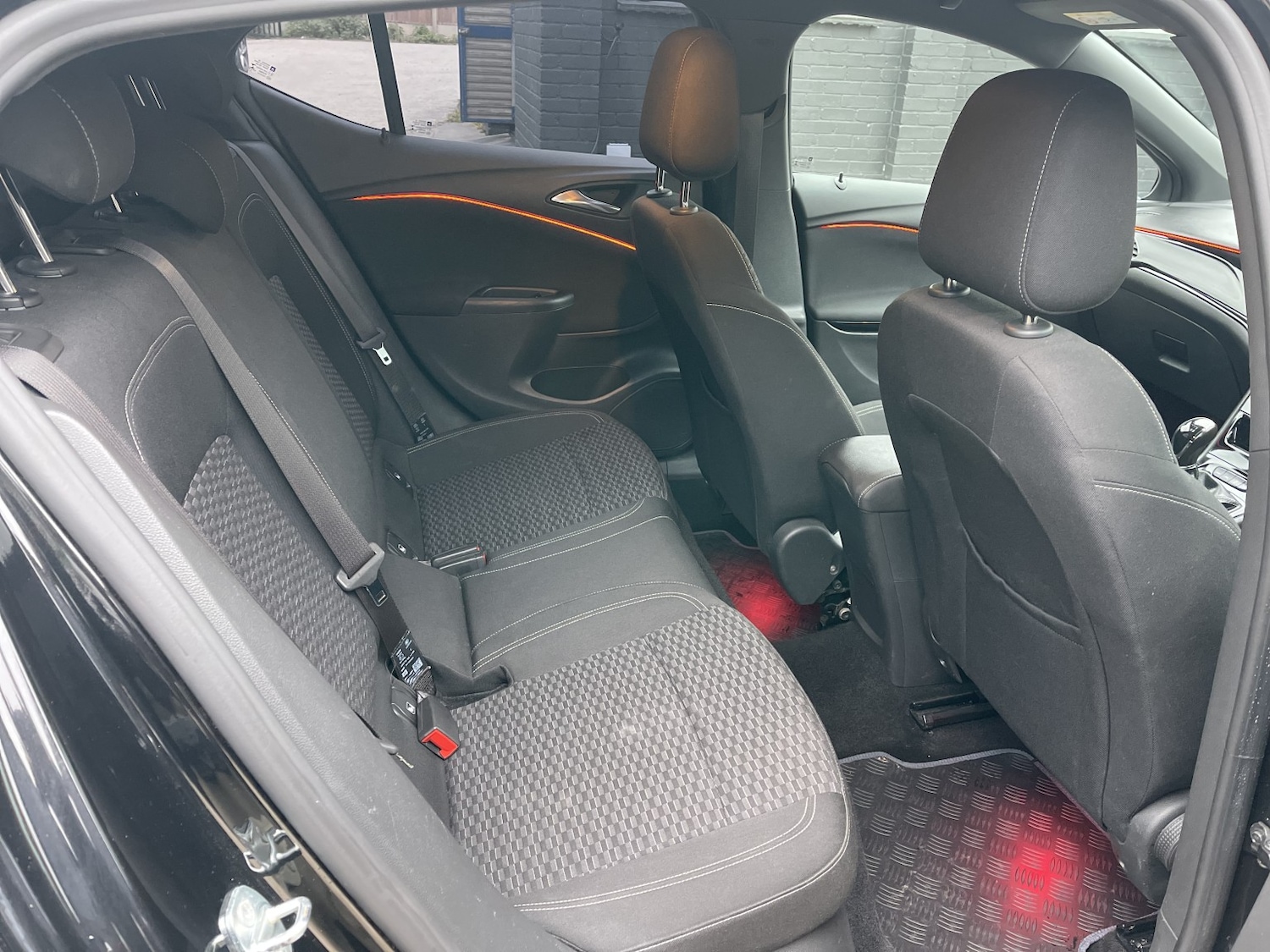 Used Vauxhall Astra 2017 for sale - 78098230: Photo 41