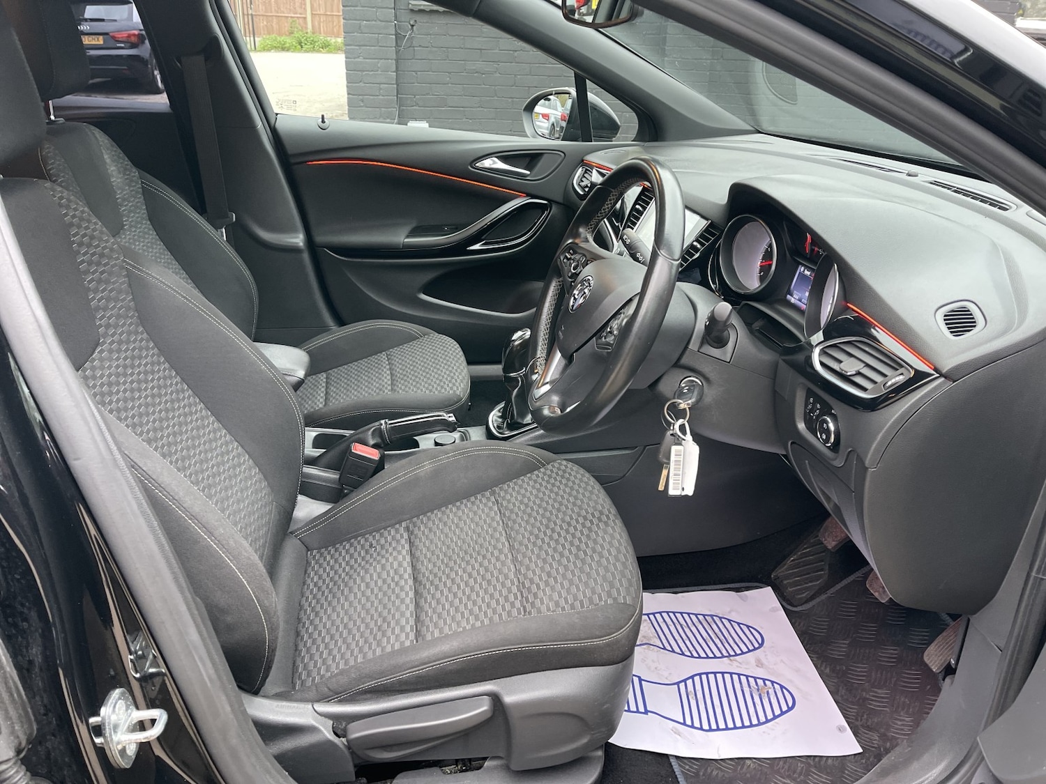 Used Vauxhall Astra 2017 for sale - 78098230: Photo 48