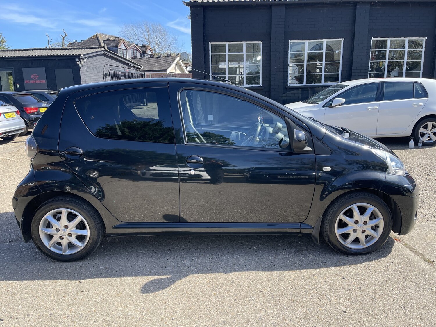 Used Toyota AYGO 2014 for sale - 78162205: Photo 19