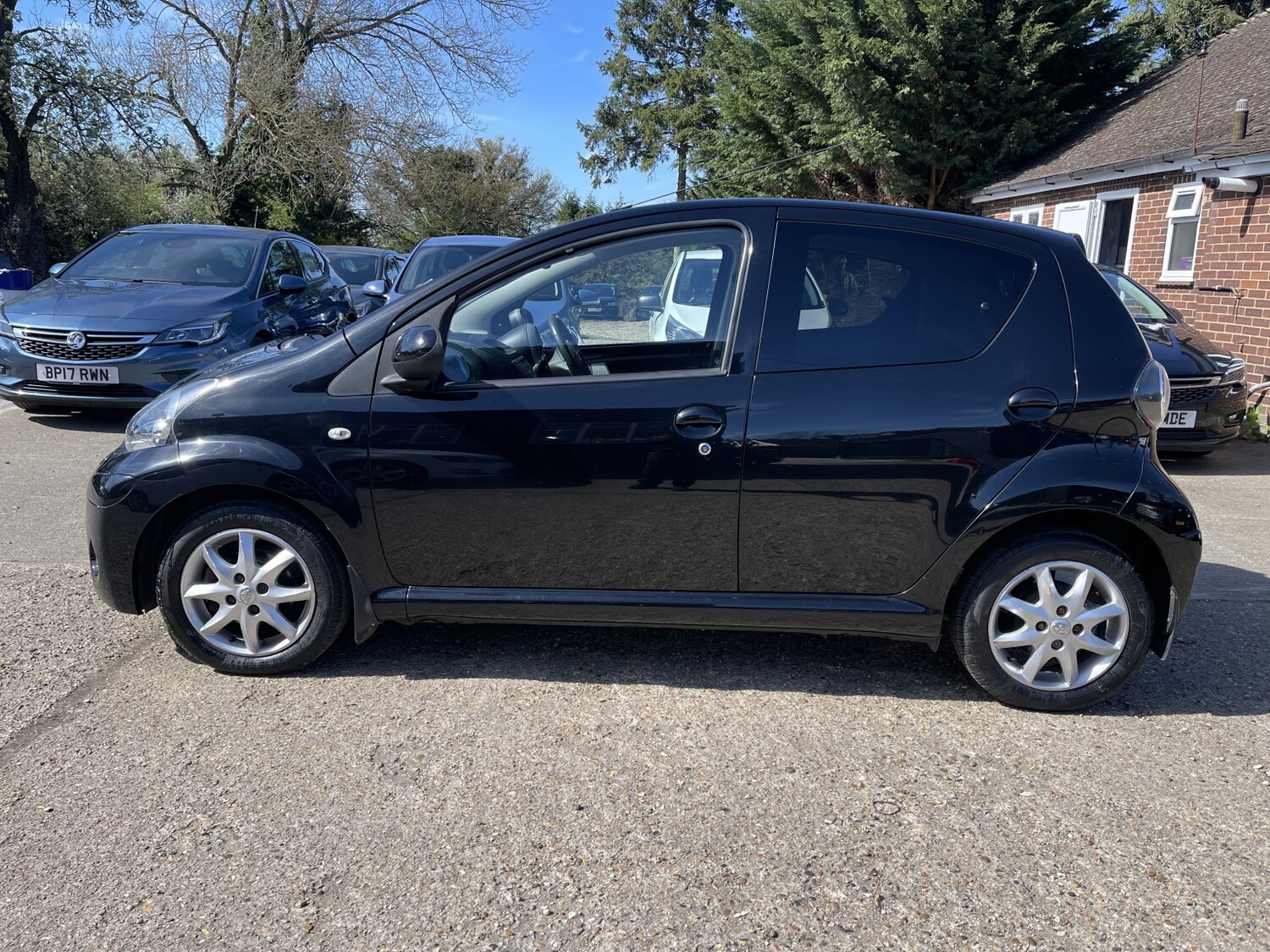 Used Toyota AYGO 2014 for sale - 78162205: Photo 31