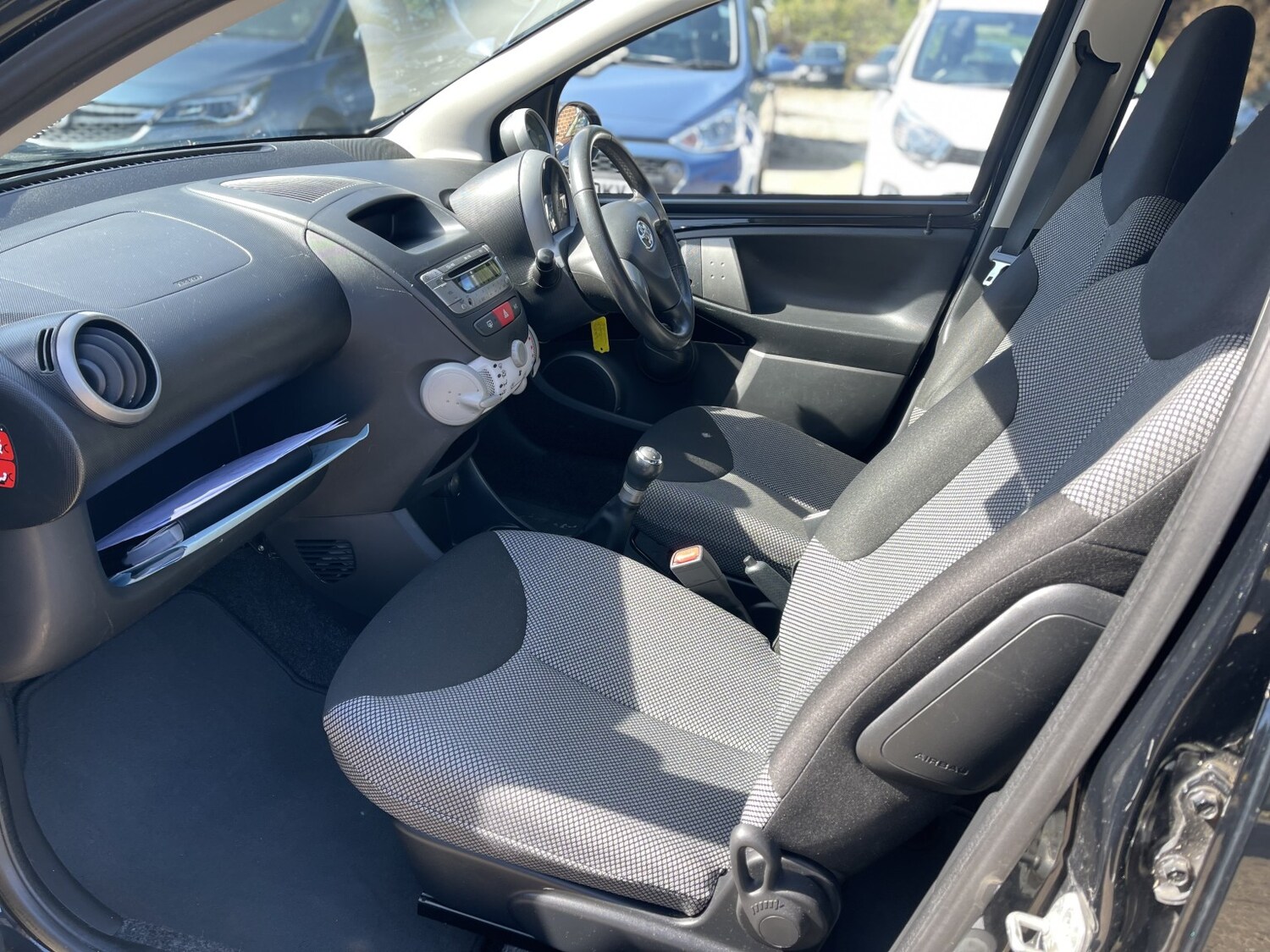 Used Toyota AYGO 2014 for sale - 78162205: Photo 37