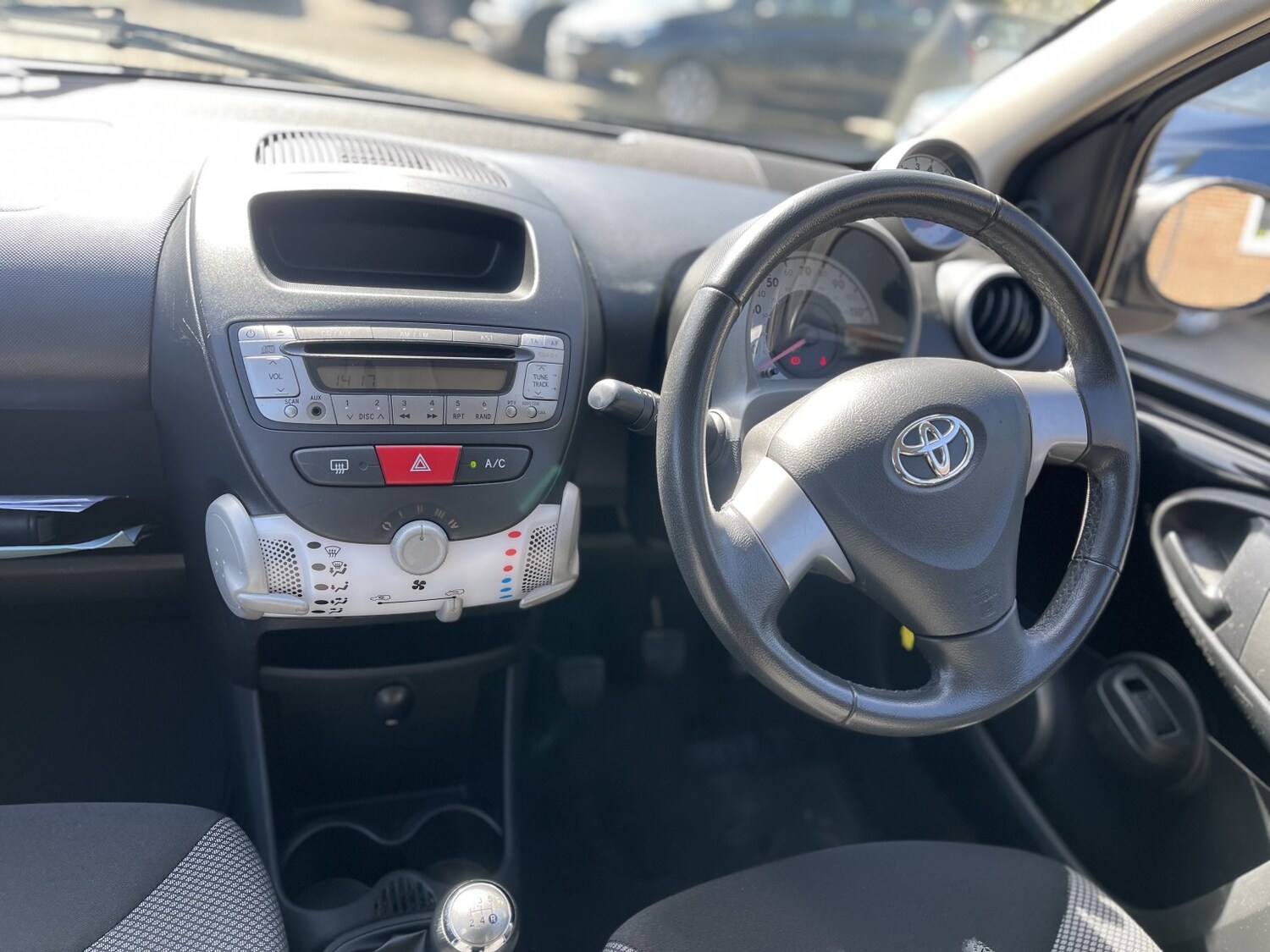 Used Toyota AYGO 2014 for sale - 78162205: Photo 40