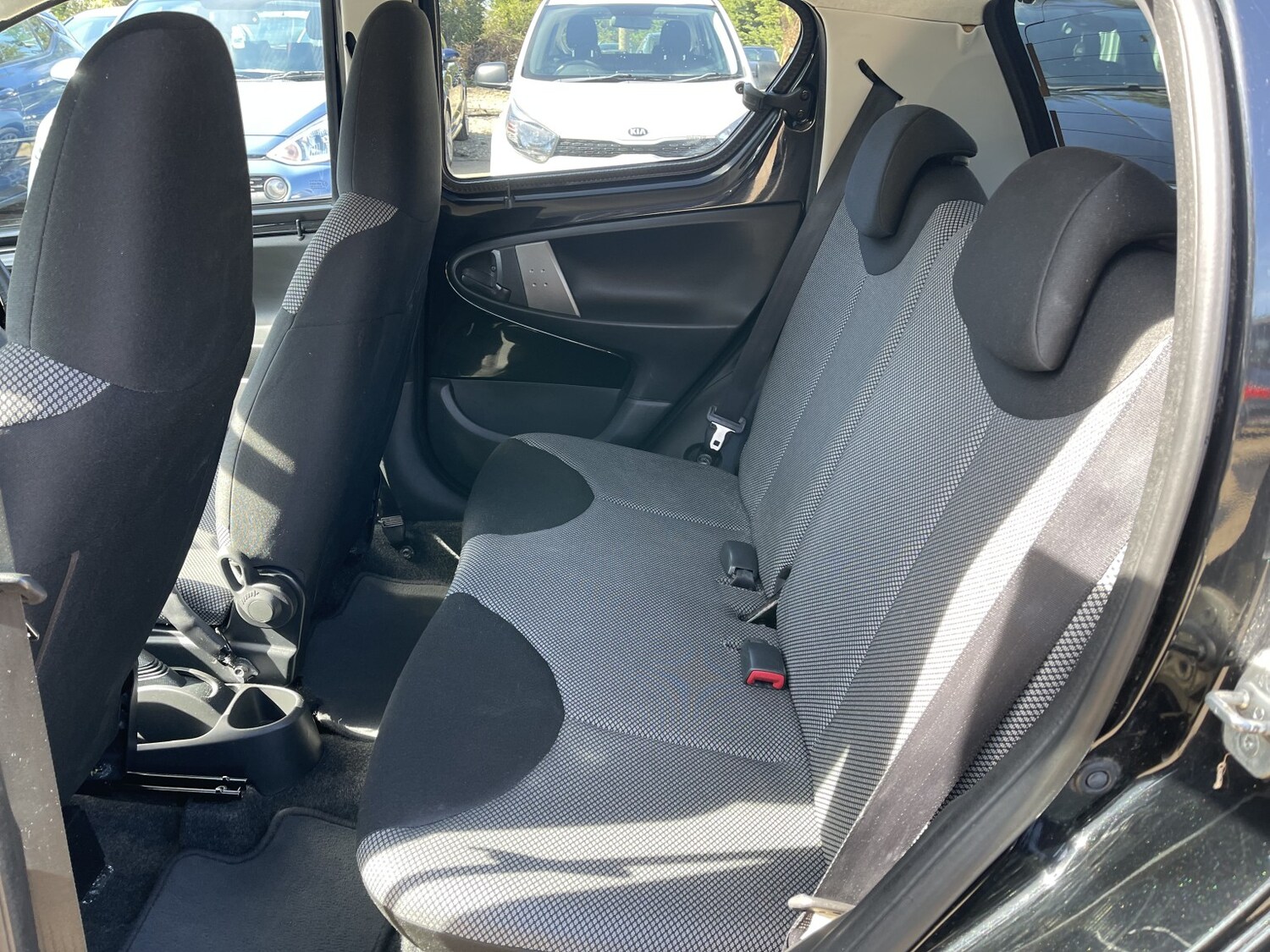 Used Toyota AYGO 2014 for sale - 78162205: Photo 42