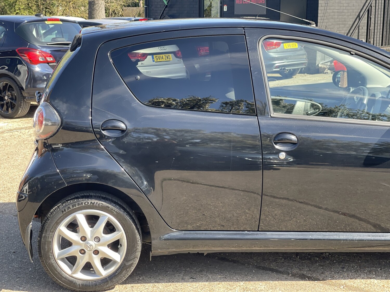 Used Toyota AYGO 2014 for sale - 78162205: Photo 6