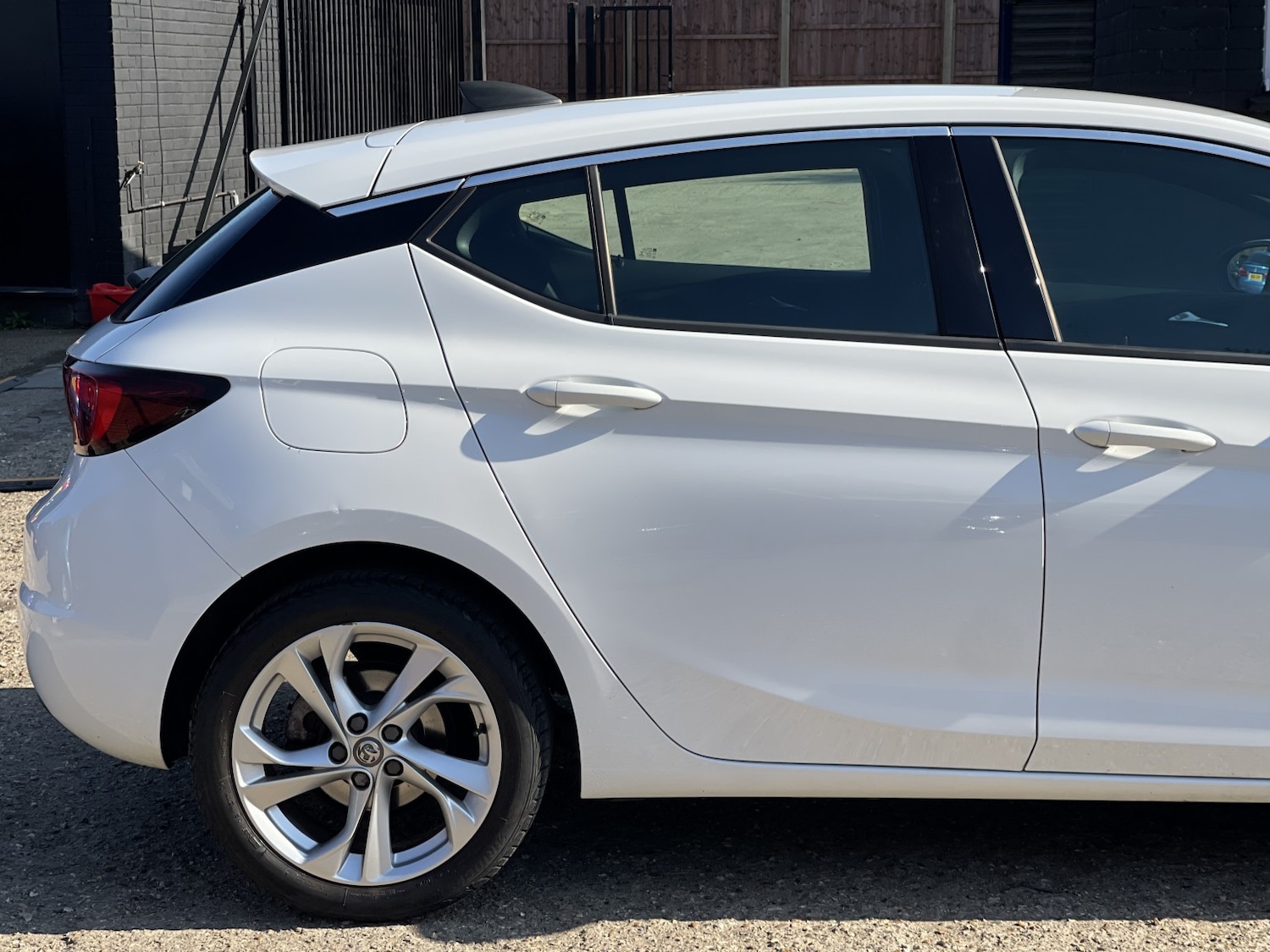 Used Vauxhall Astra 2016 for sale - 77962031: Photo 21
