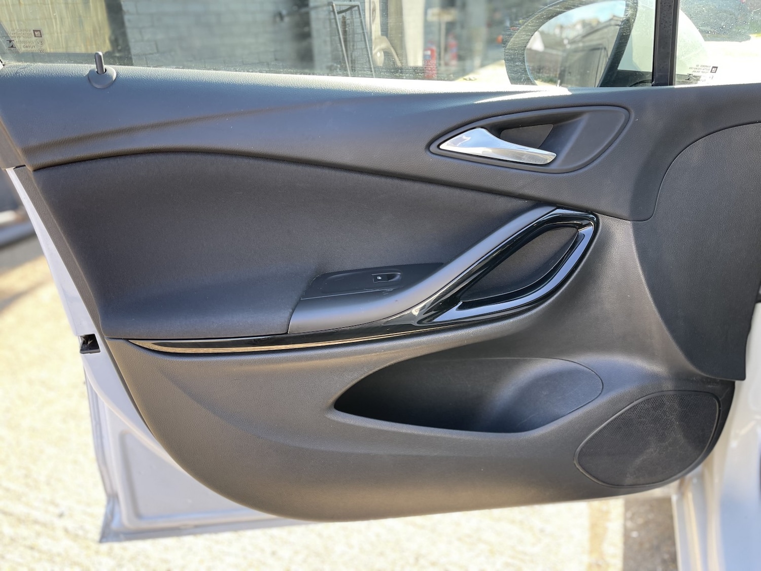 Used Vauxhall Astra 2016 for sale - 77962031: Photo 31