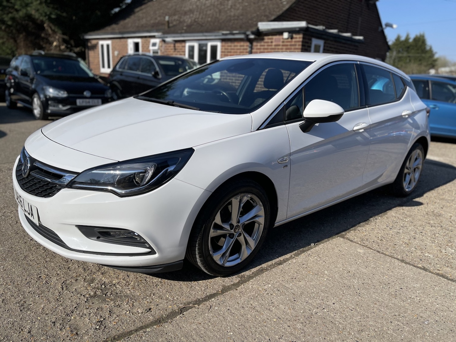 Used Vauxhall Astra 2016 for sale - 77962031: Photo 32