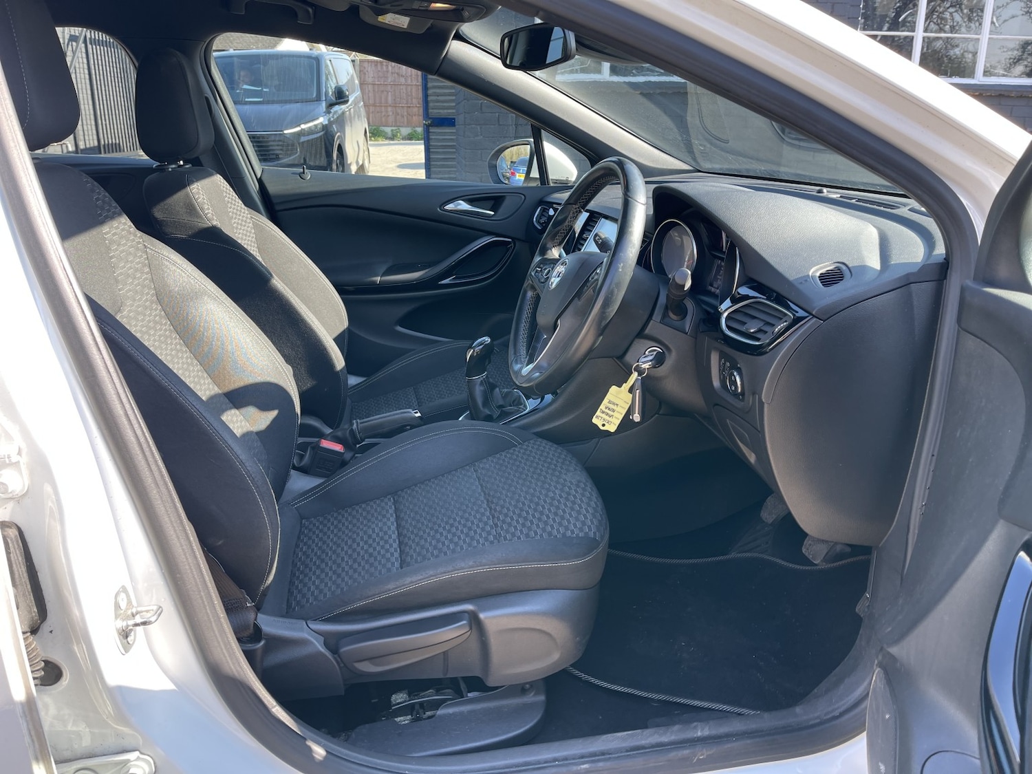 Used Vauxhall Astra 2016 for sale - 77962031: Photo 46