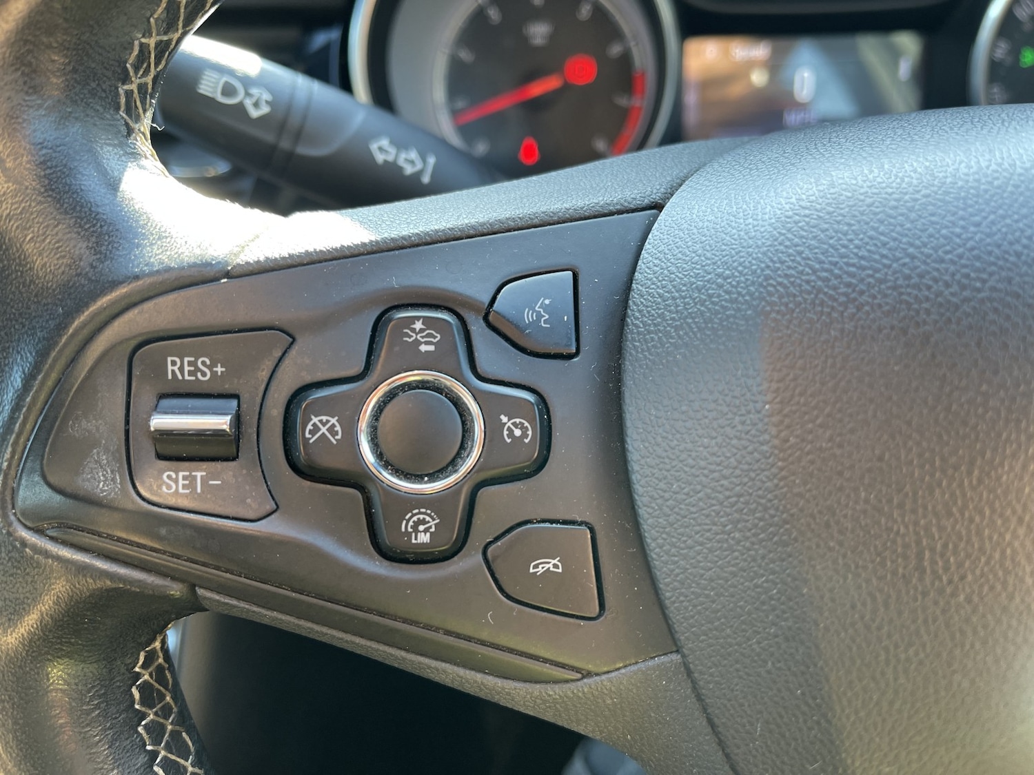 Used Vauxhall Astra 2016 for sale - 77962031: Photo 51